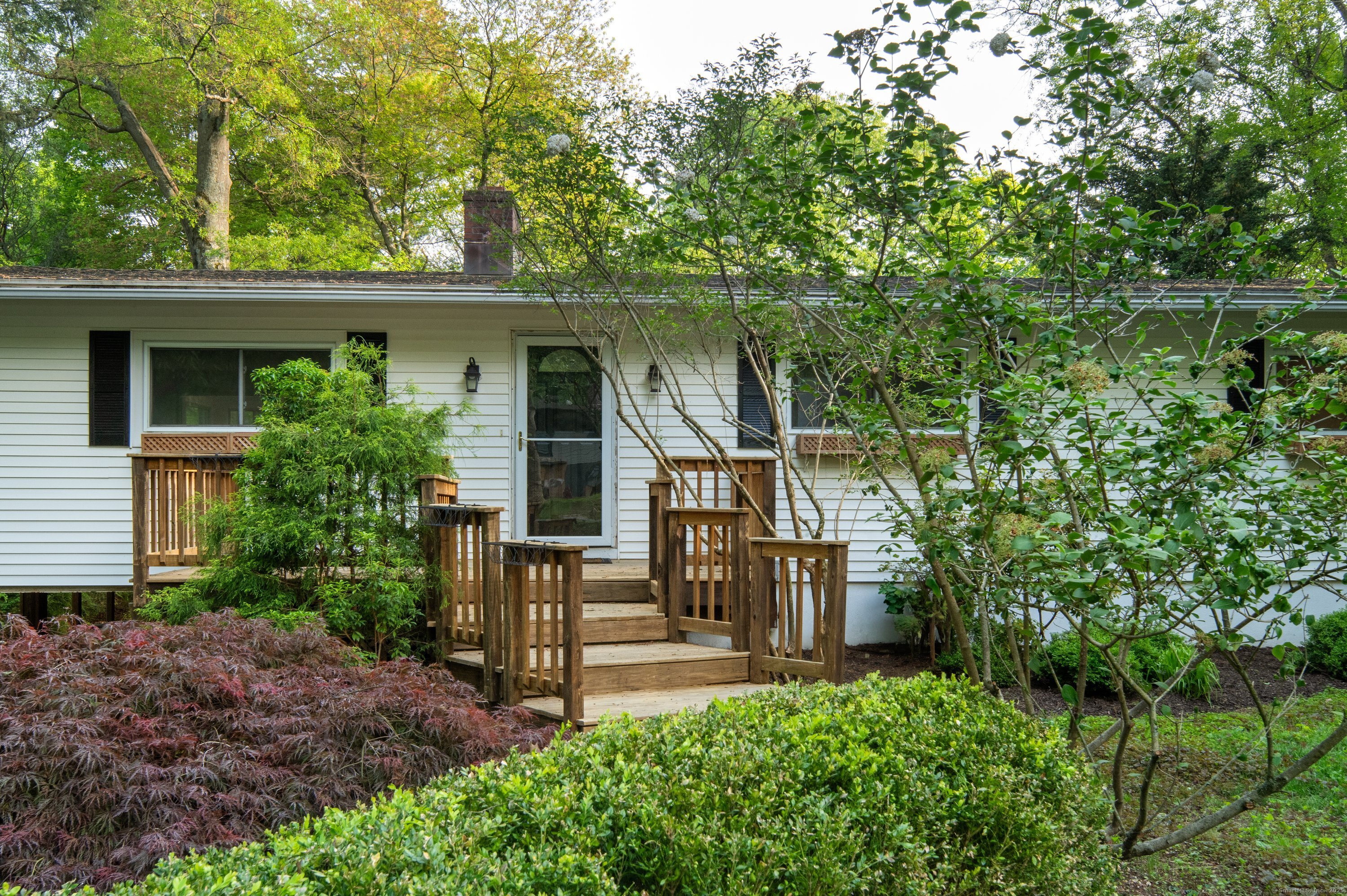 16 Wakerobin Road