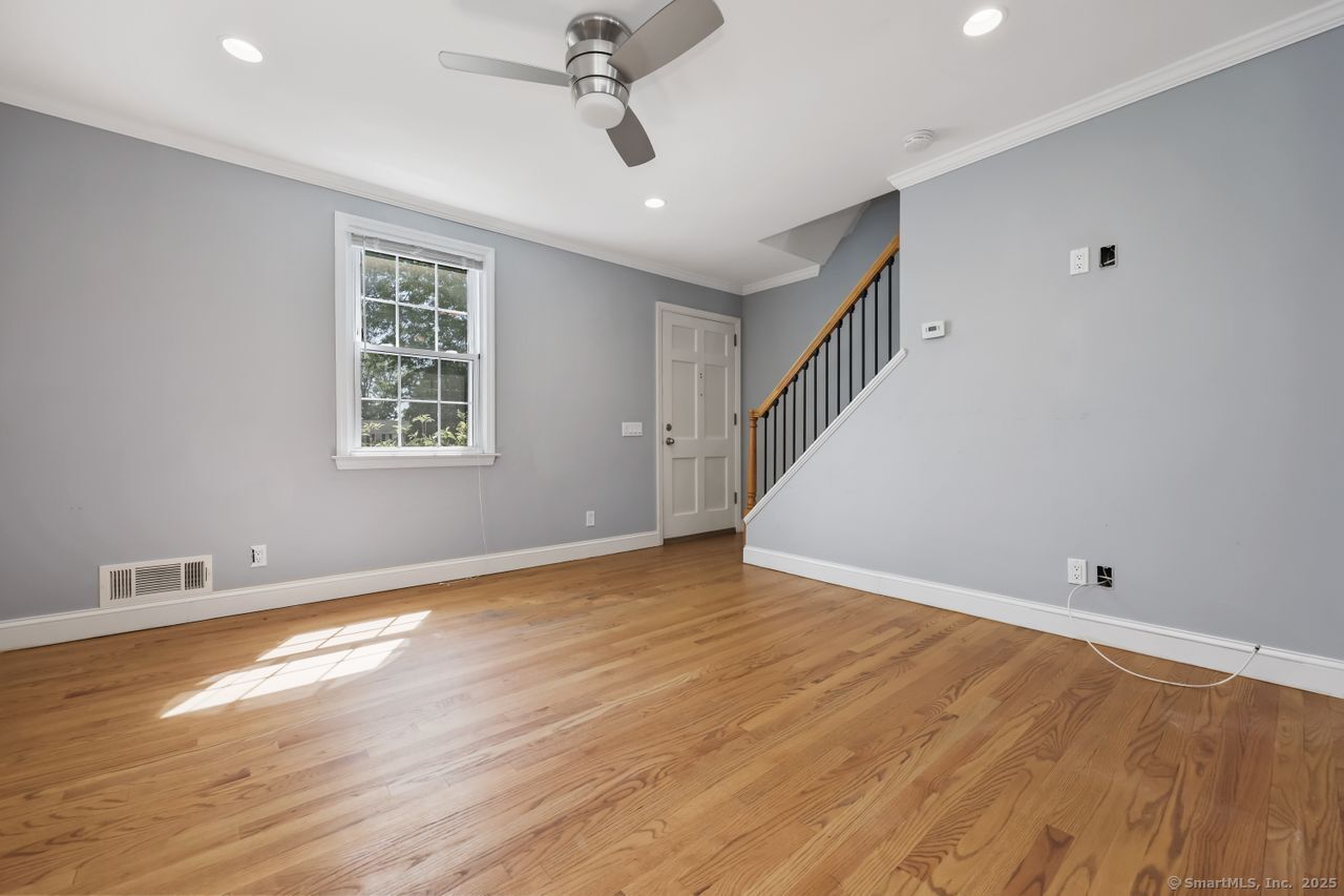 273 Sylvan Knoll
