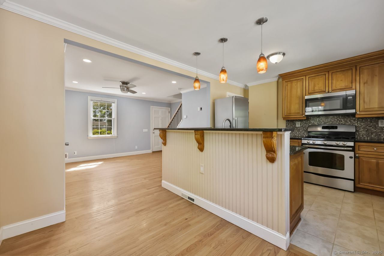 273 Sylvan Knoll