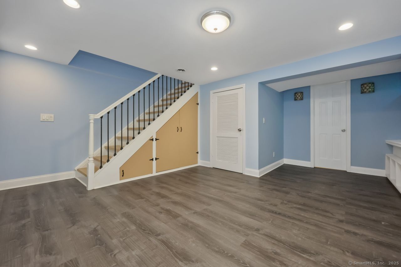 273 Sylvan Knoll