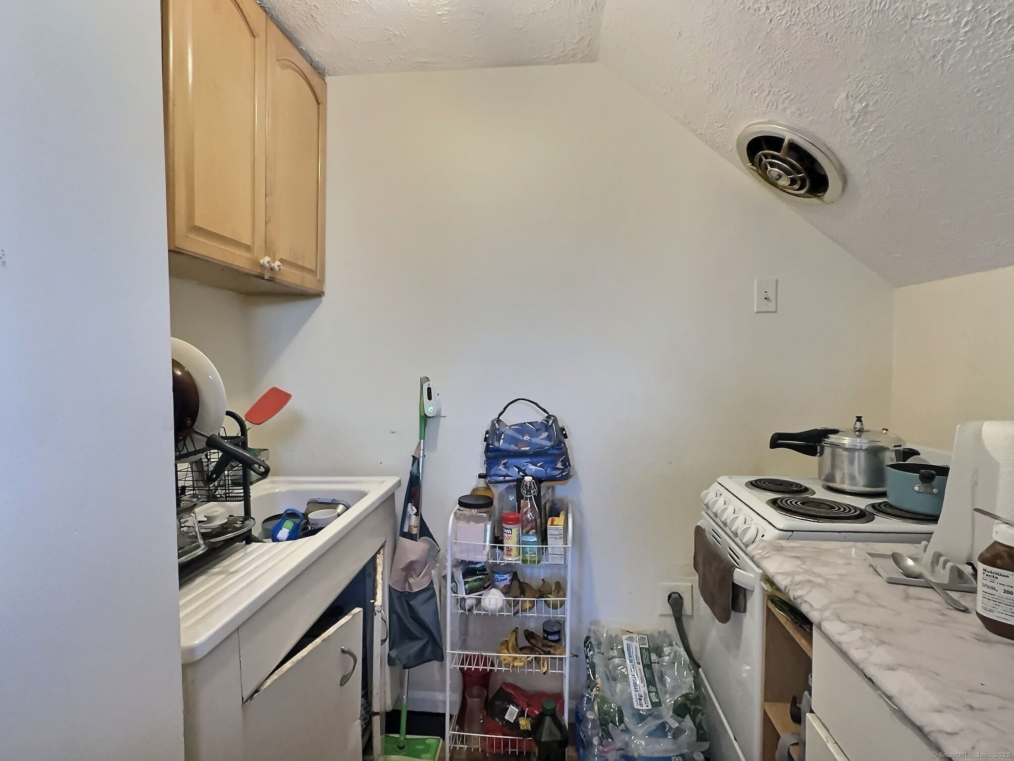 1 North Taylor Avenue