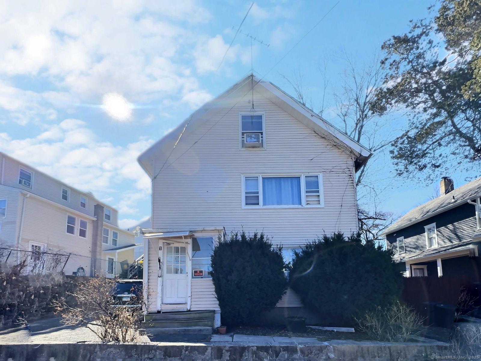 1 North Taylor Avenue