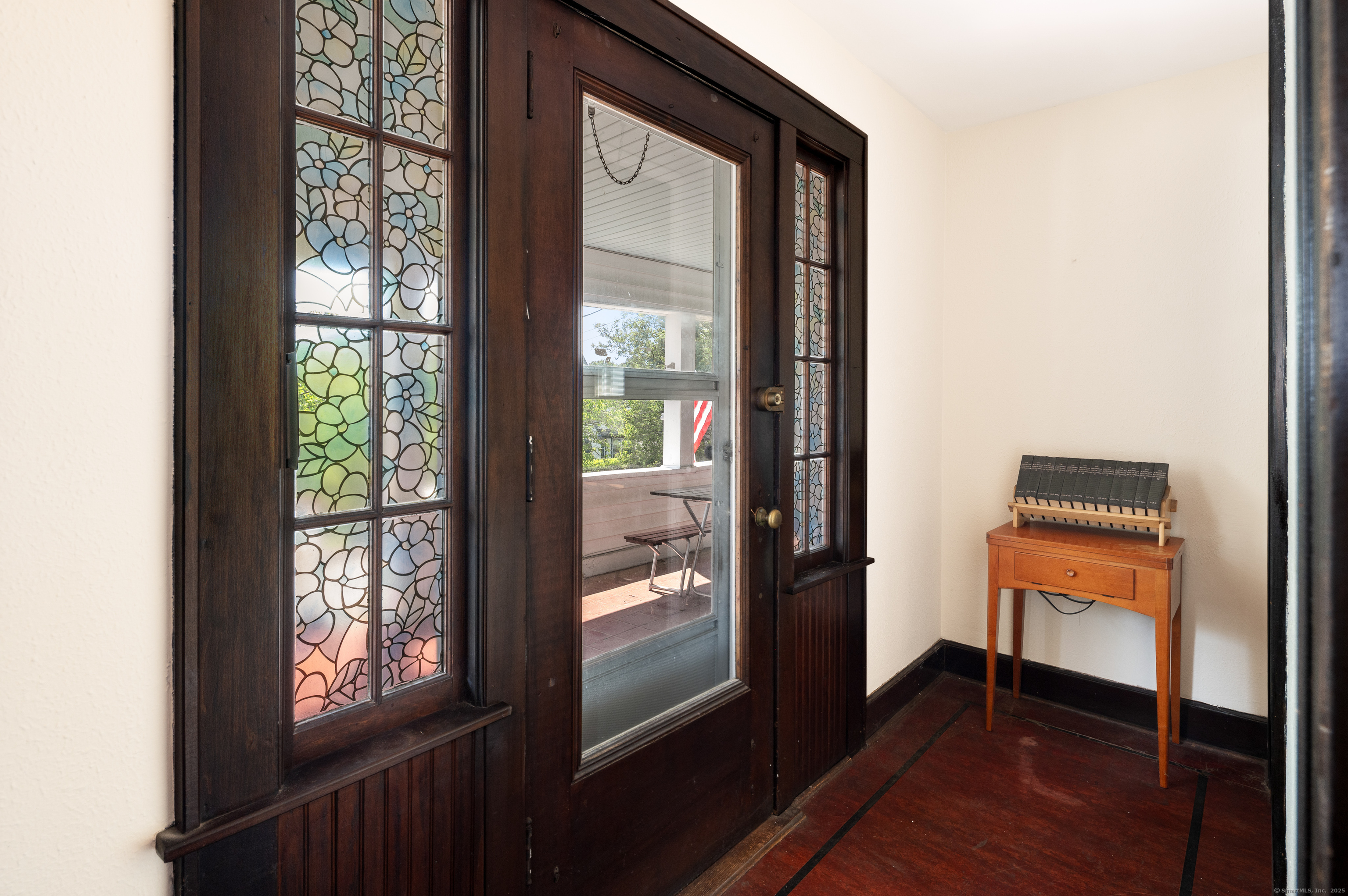 35 Hinckley Avenue