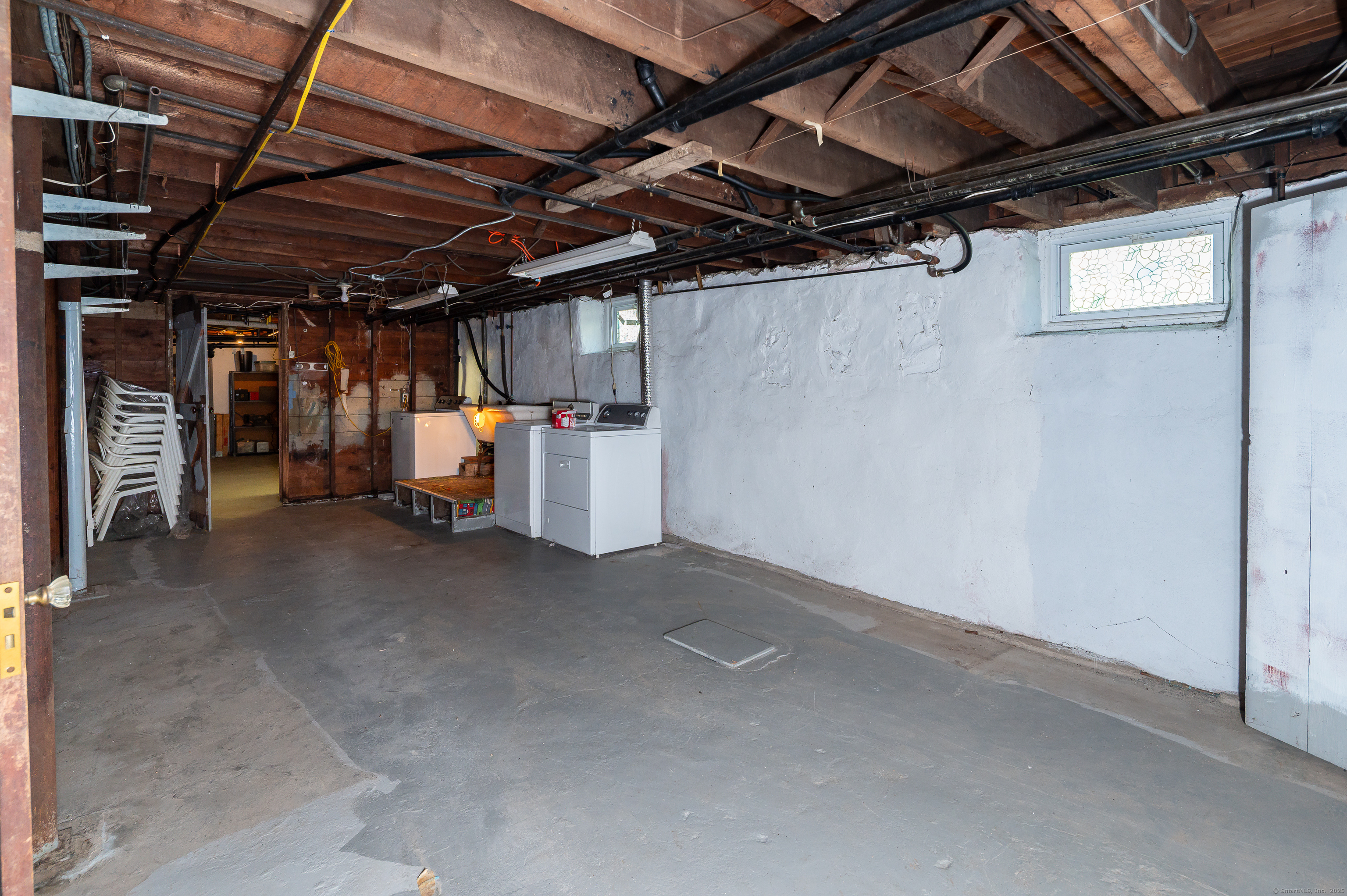 35 Hinckley Avenue
