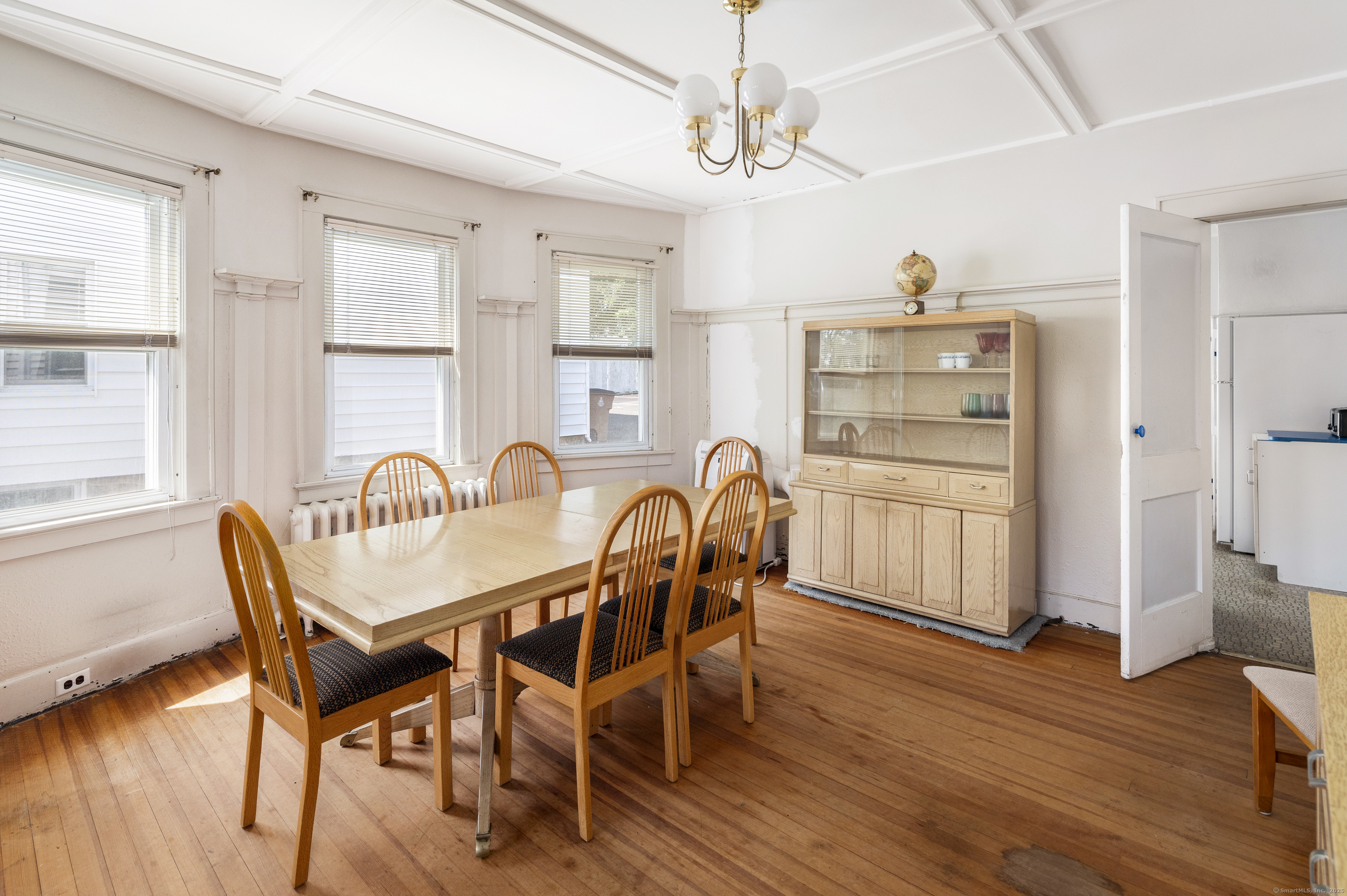 35 Hinckley Avenue