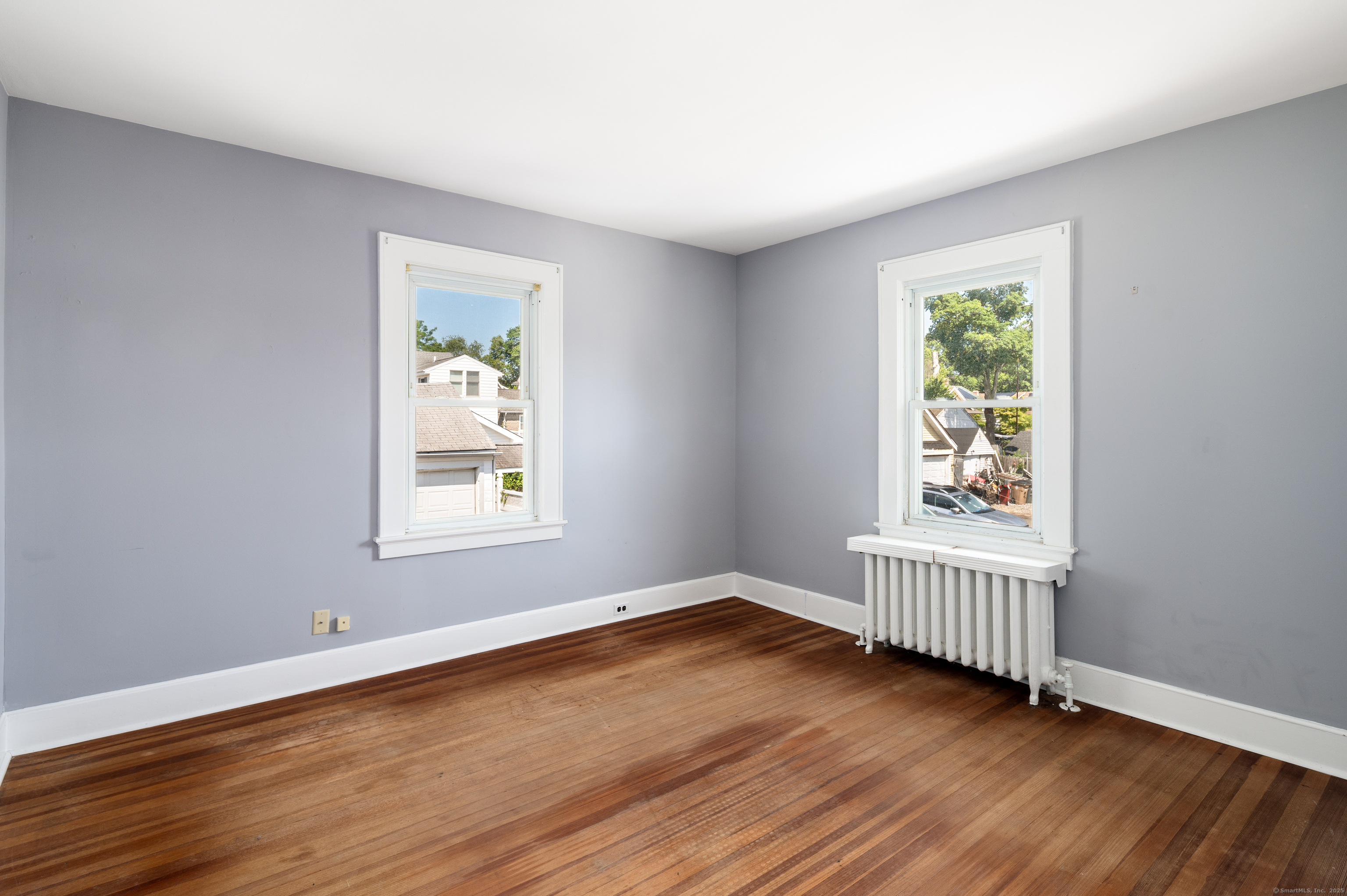 35 Hinckley Avenue