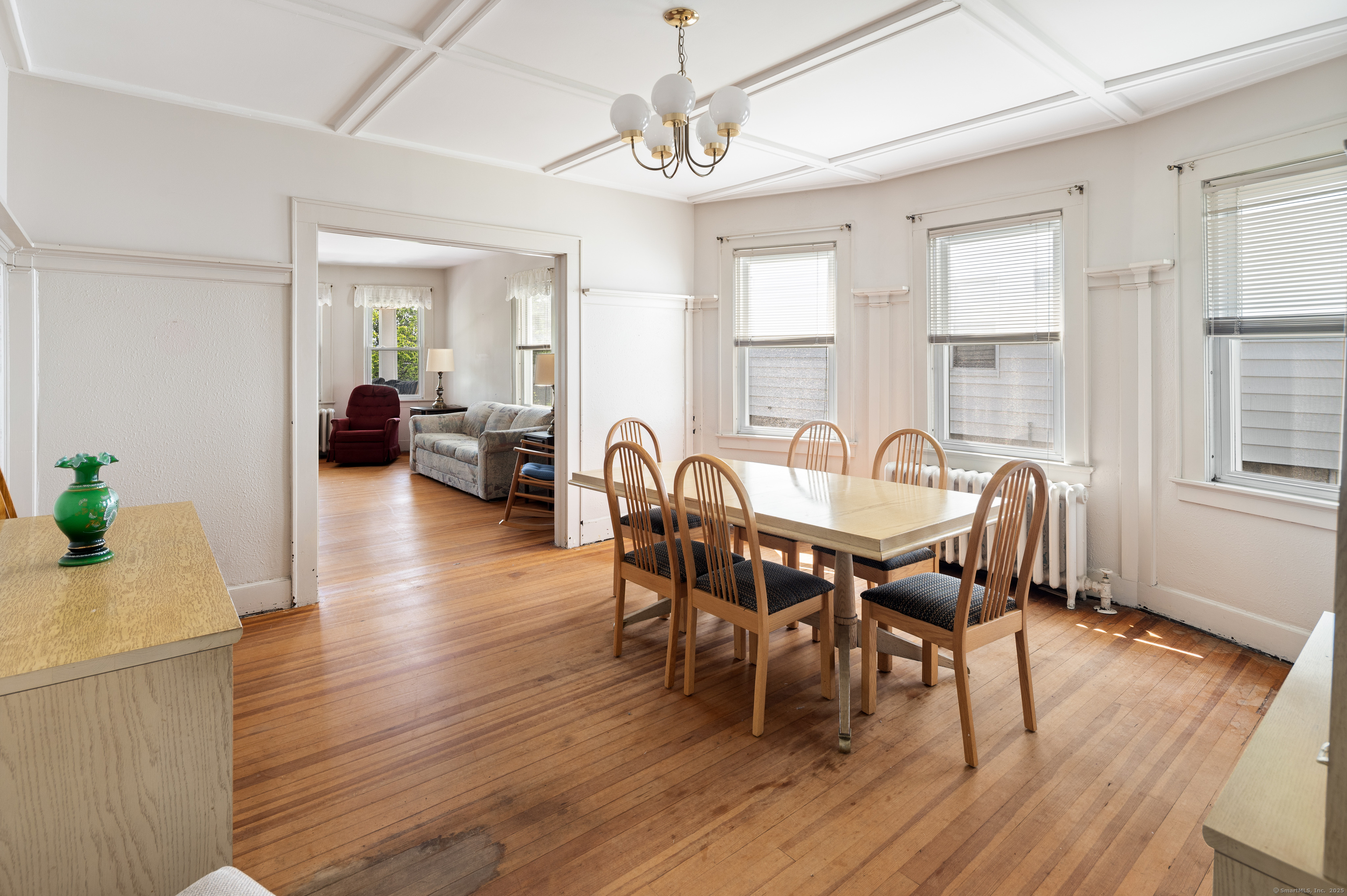 35 Hinckley Avenue