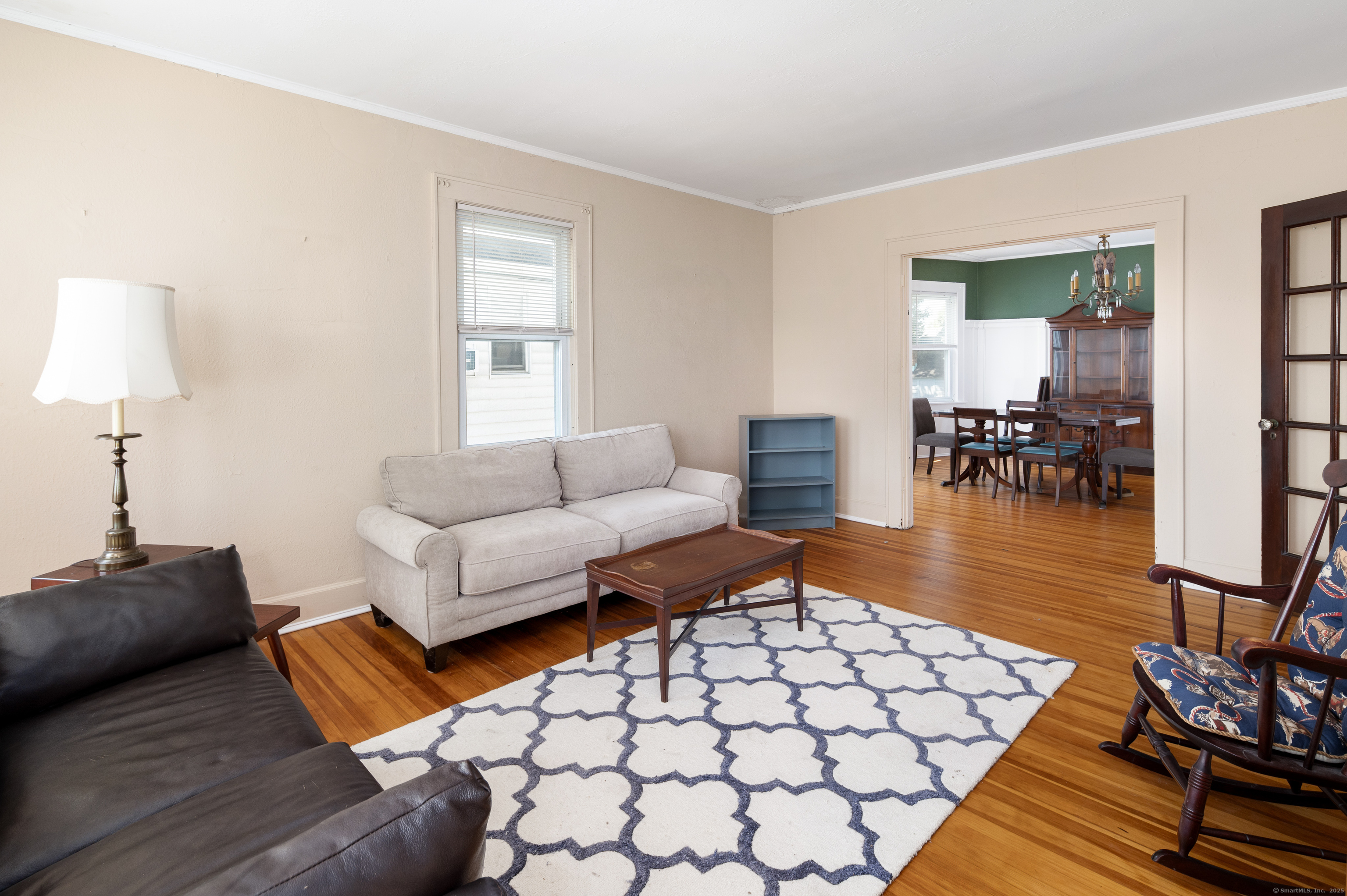 35 Hinckley Avenue