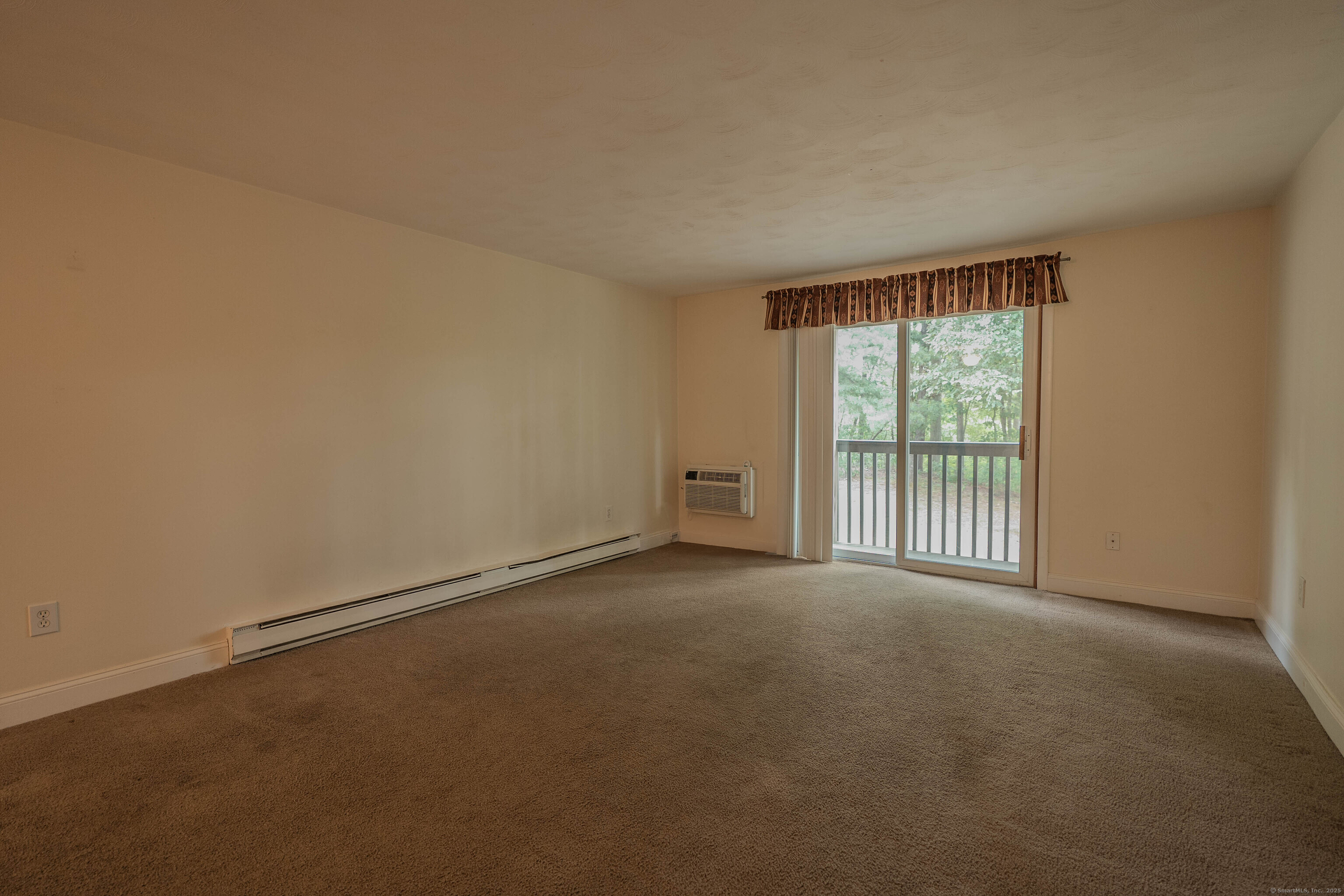 513 Emmett Street APT 14