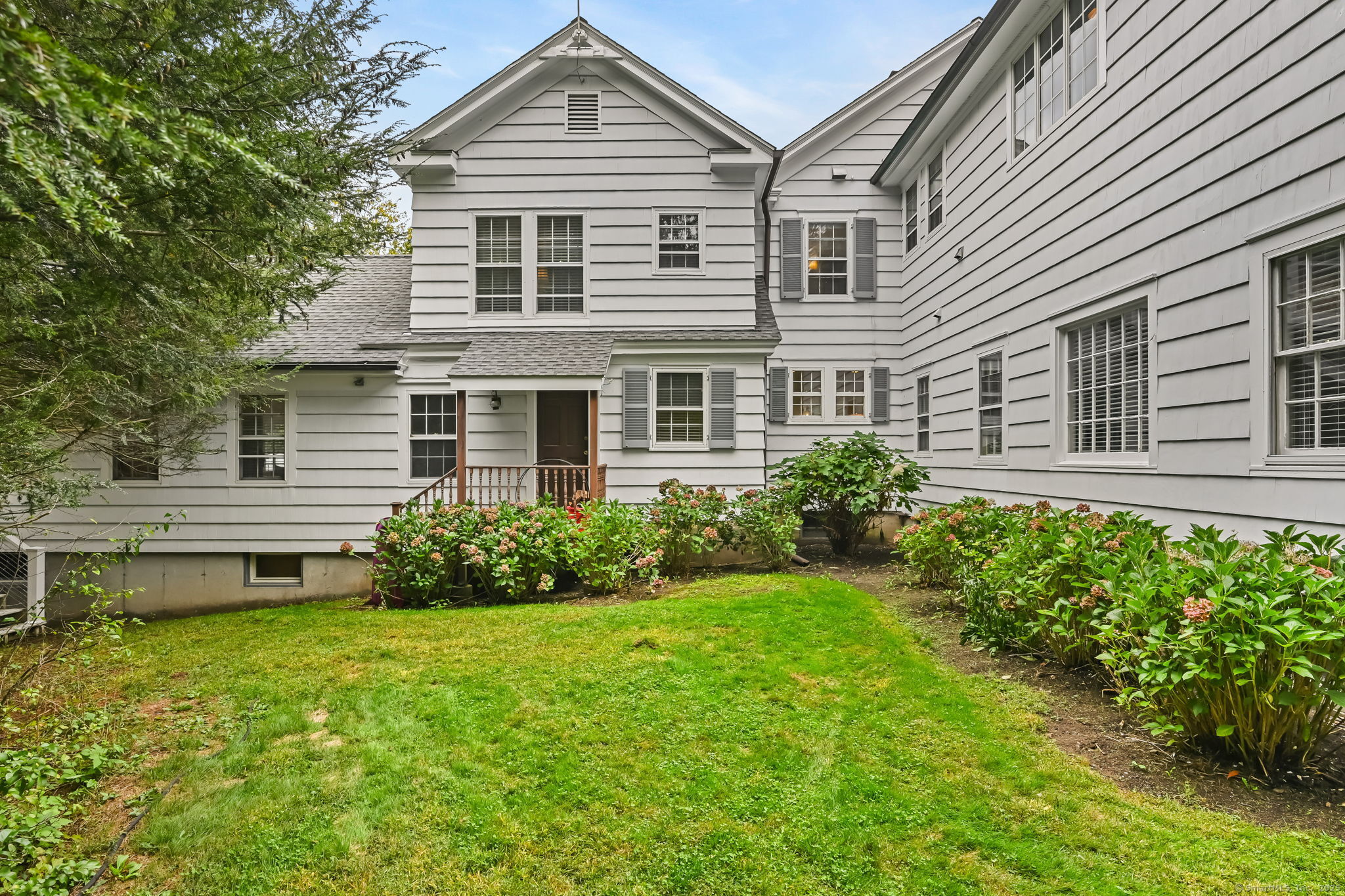 330 Ridgefield Road