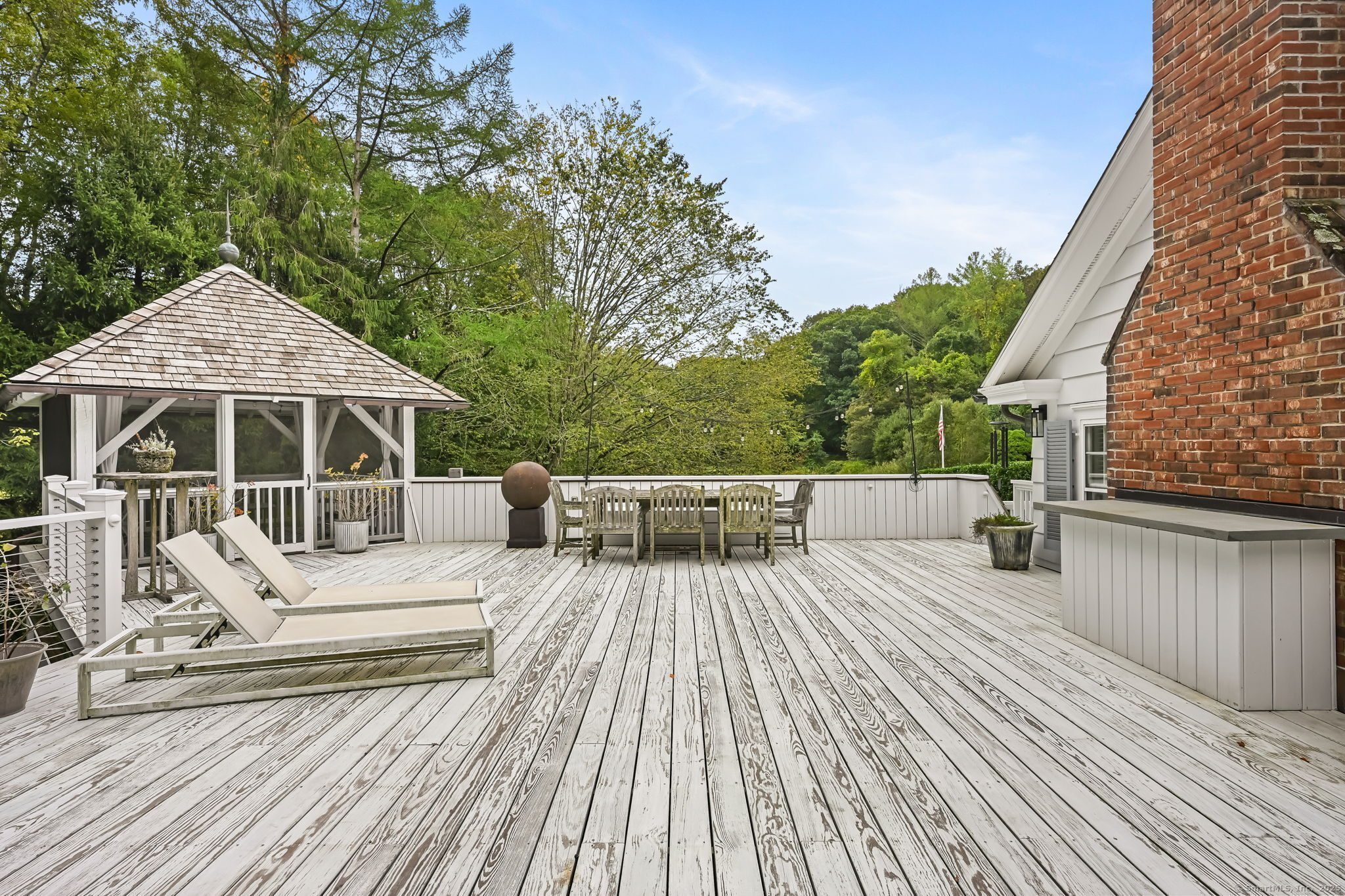 330 Ridgefield Road