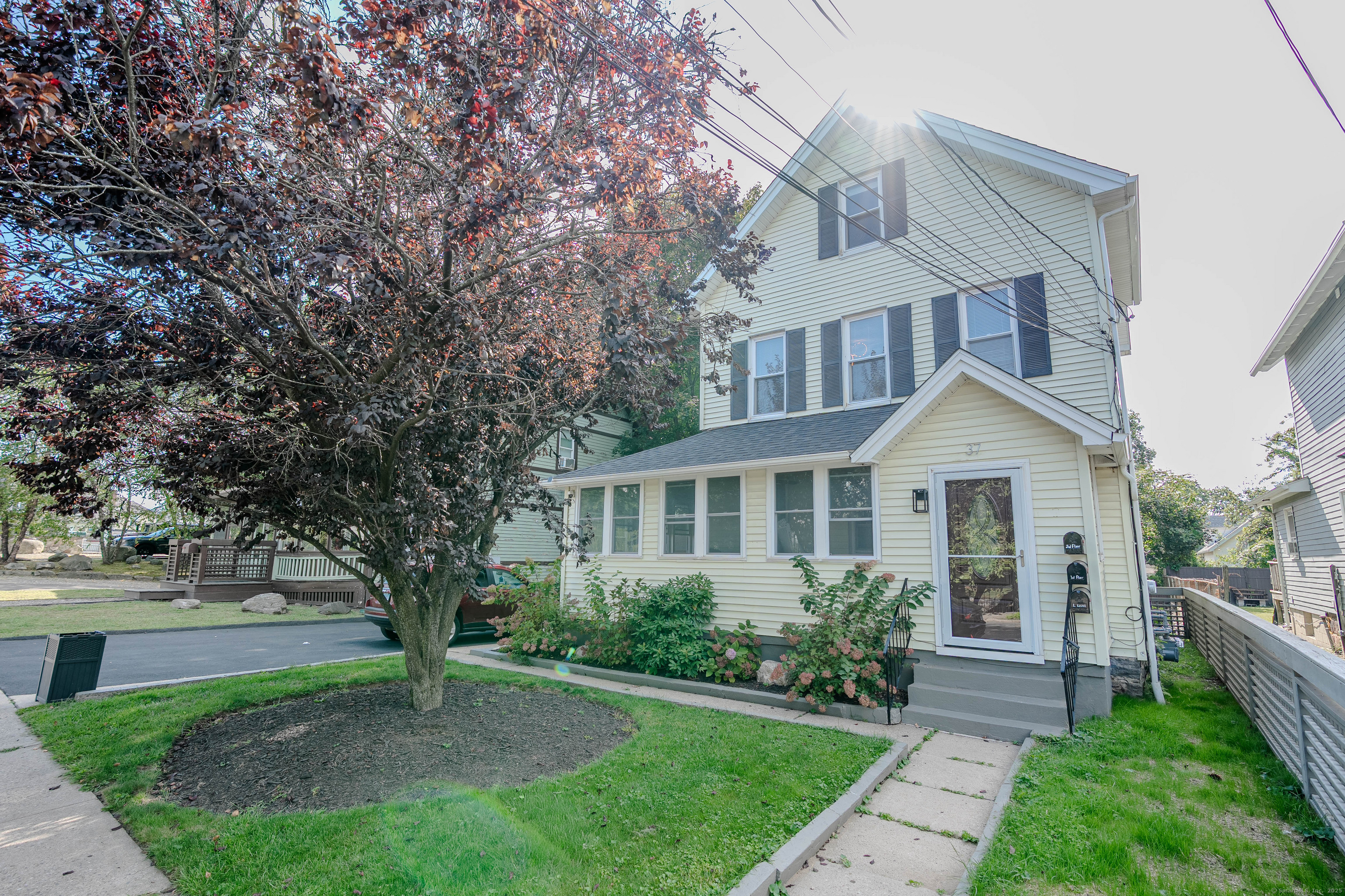 37 Quintard Avenue 2