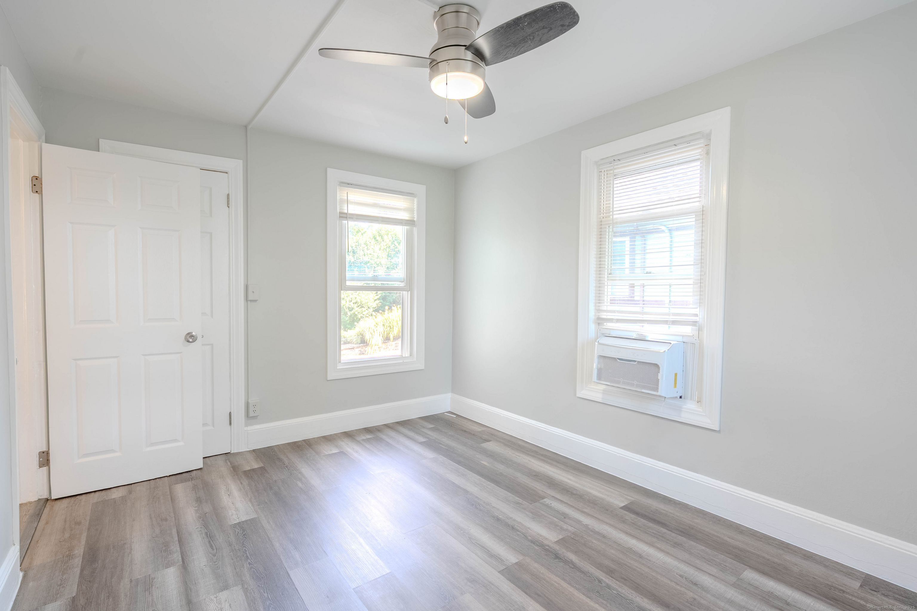 37 Quintard Avenue 2