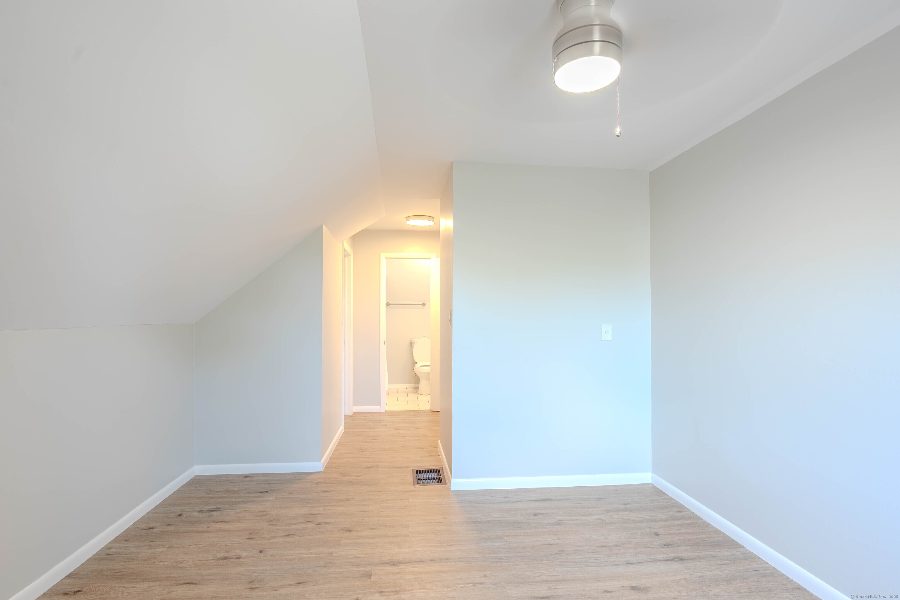 37 Quintard Avenue 2