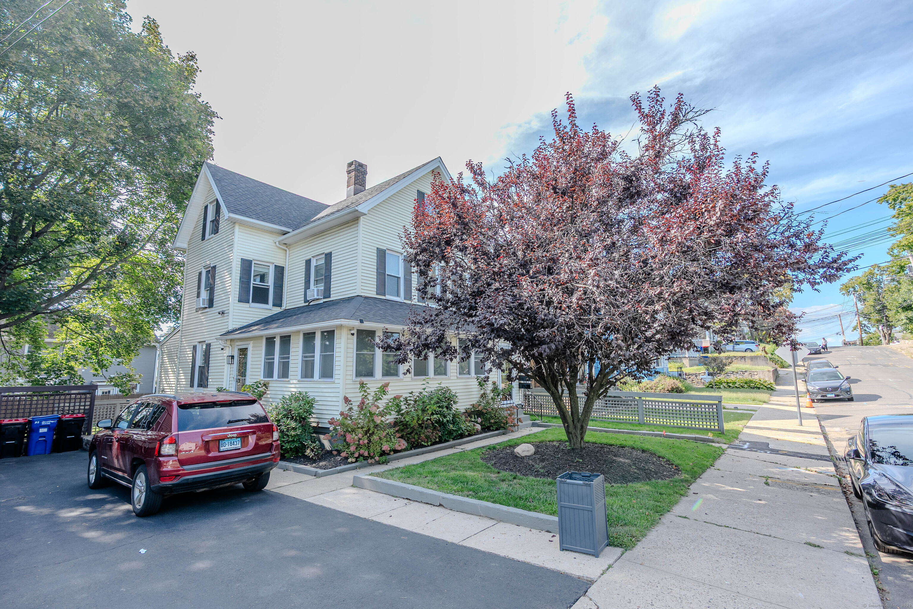 37 Quintard Avenue 2