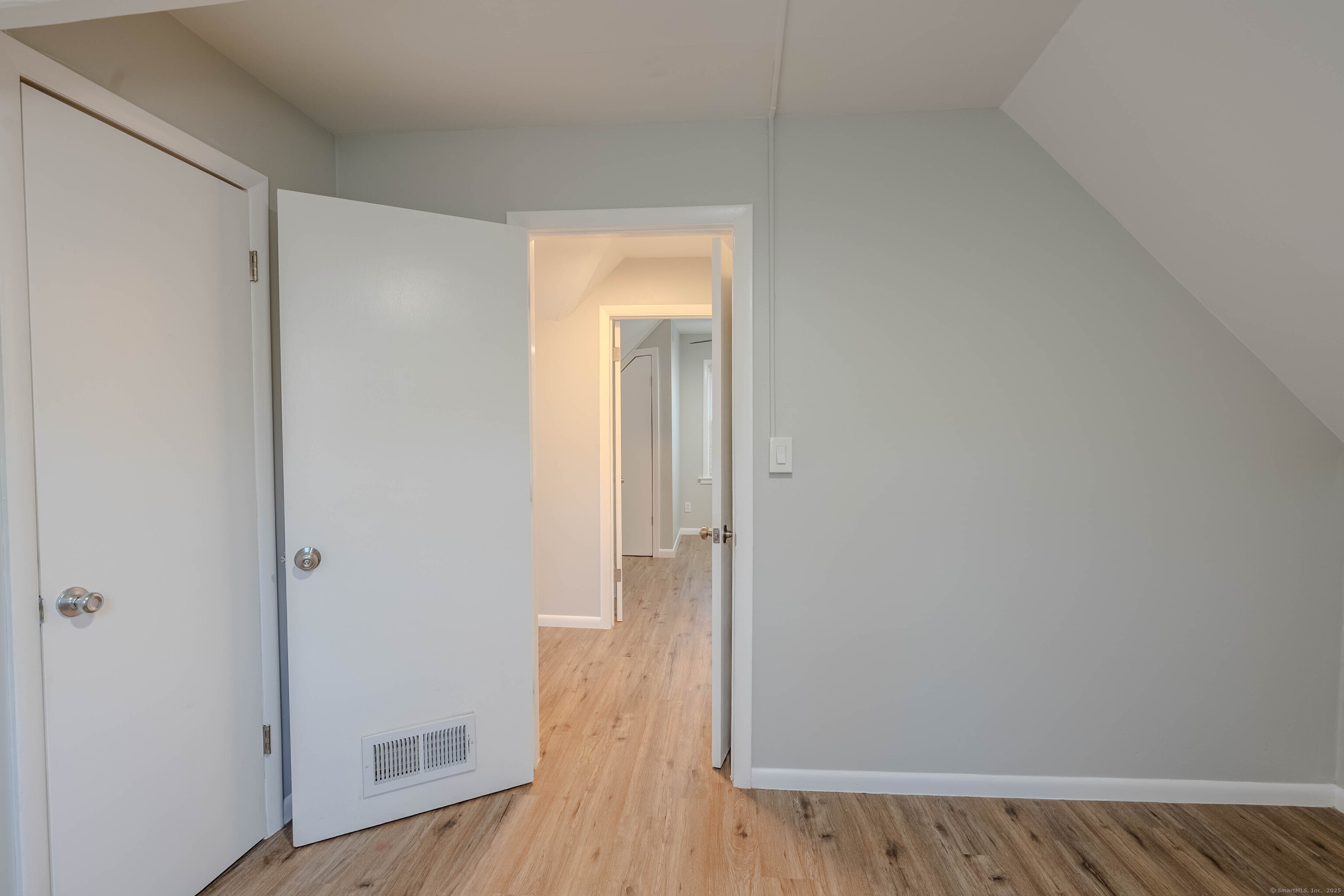 37 Quintard Avenue 2