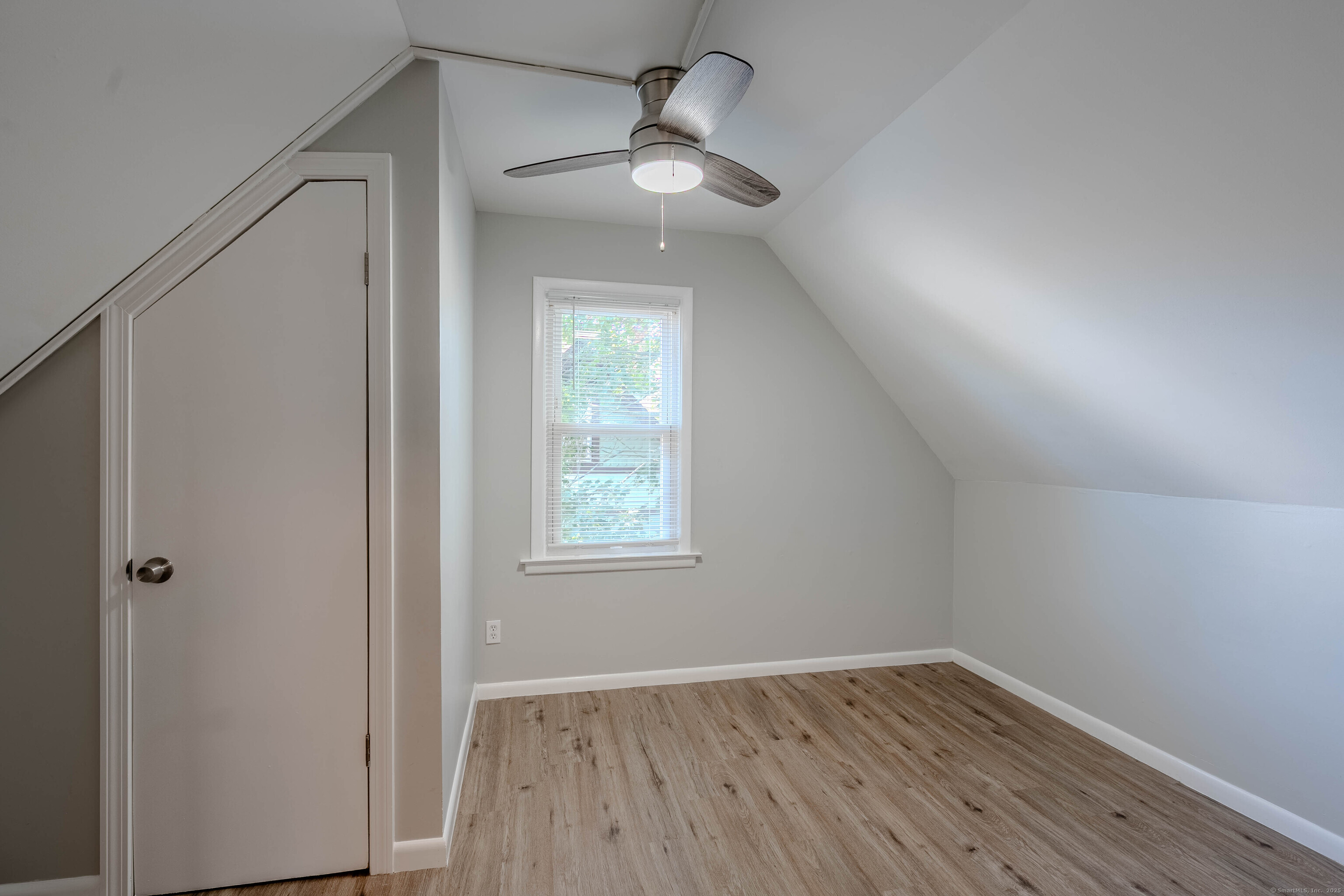 37 Quintard Avenue 2