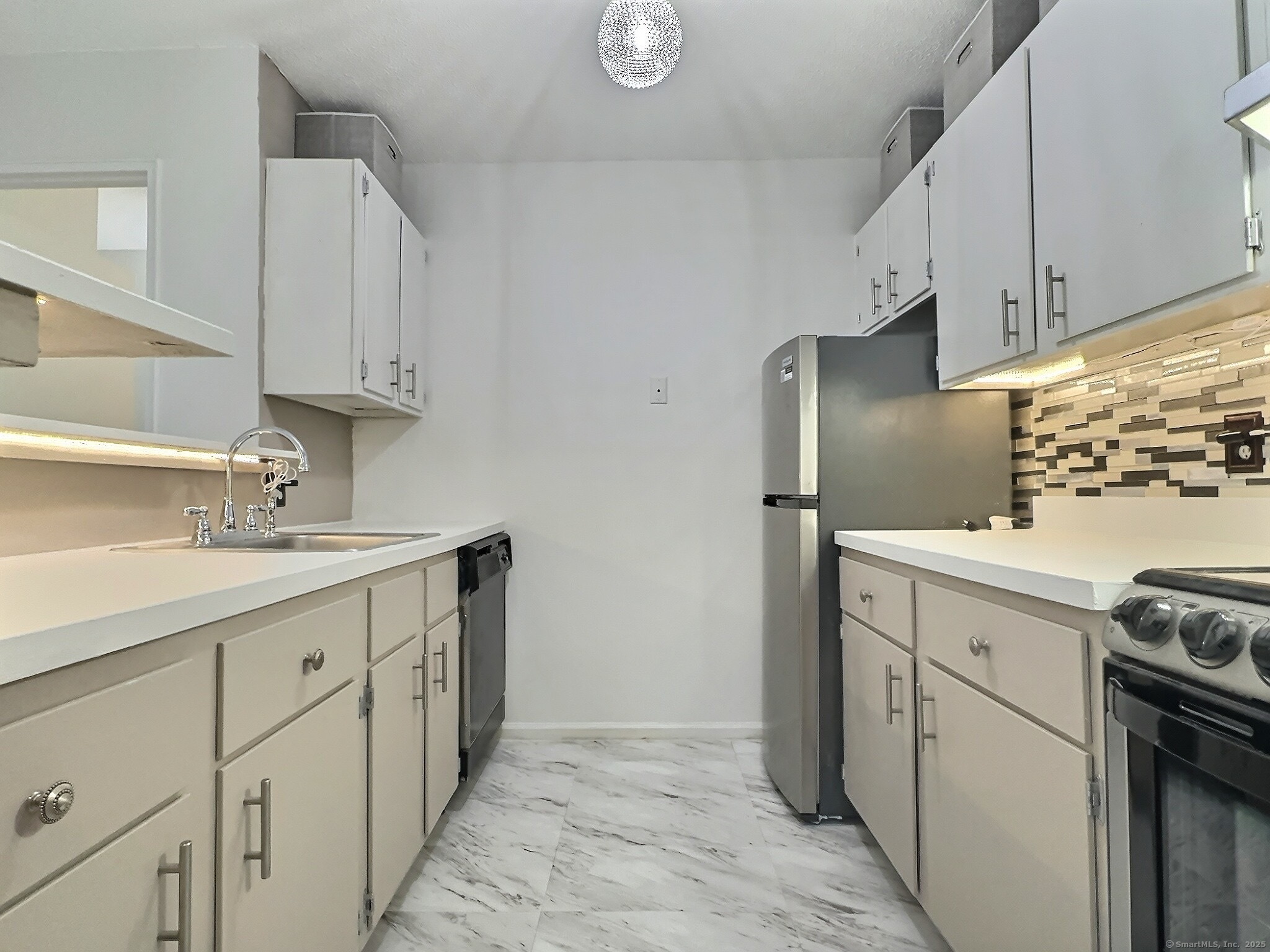 26 Prospect Street APT 27