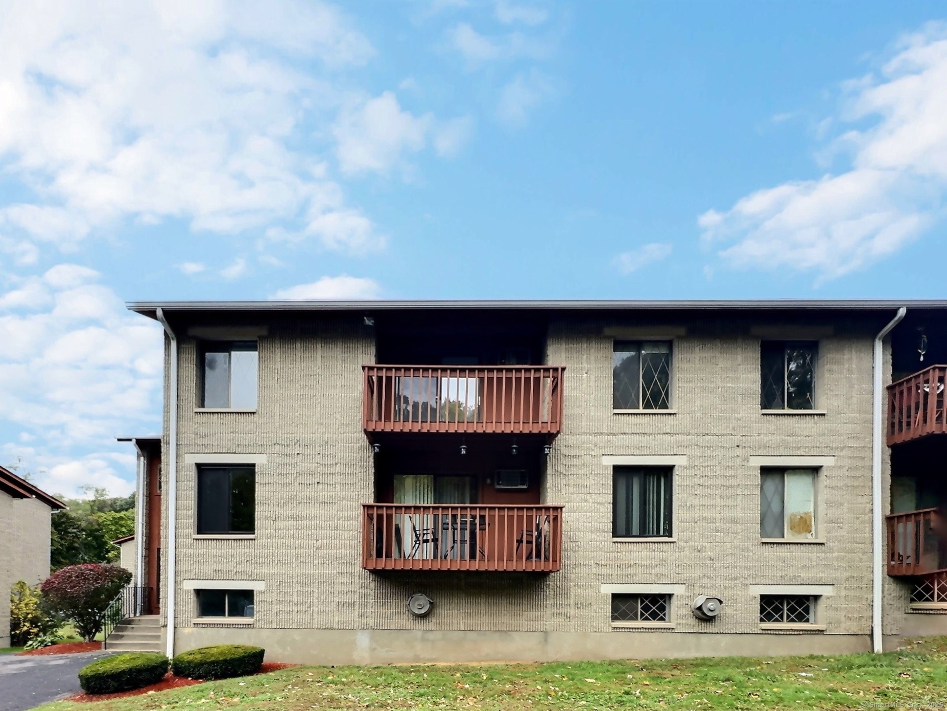 26 Prospect Street APT 27