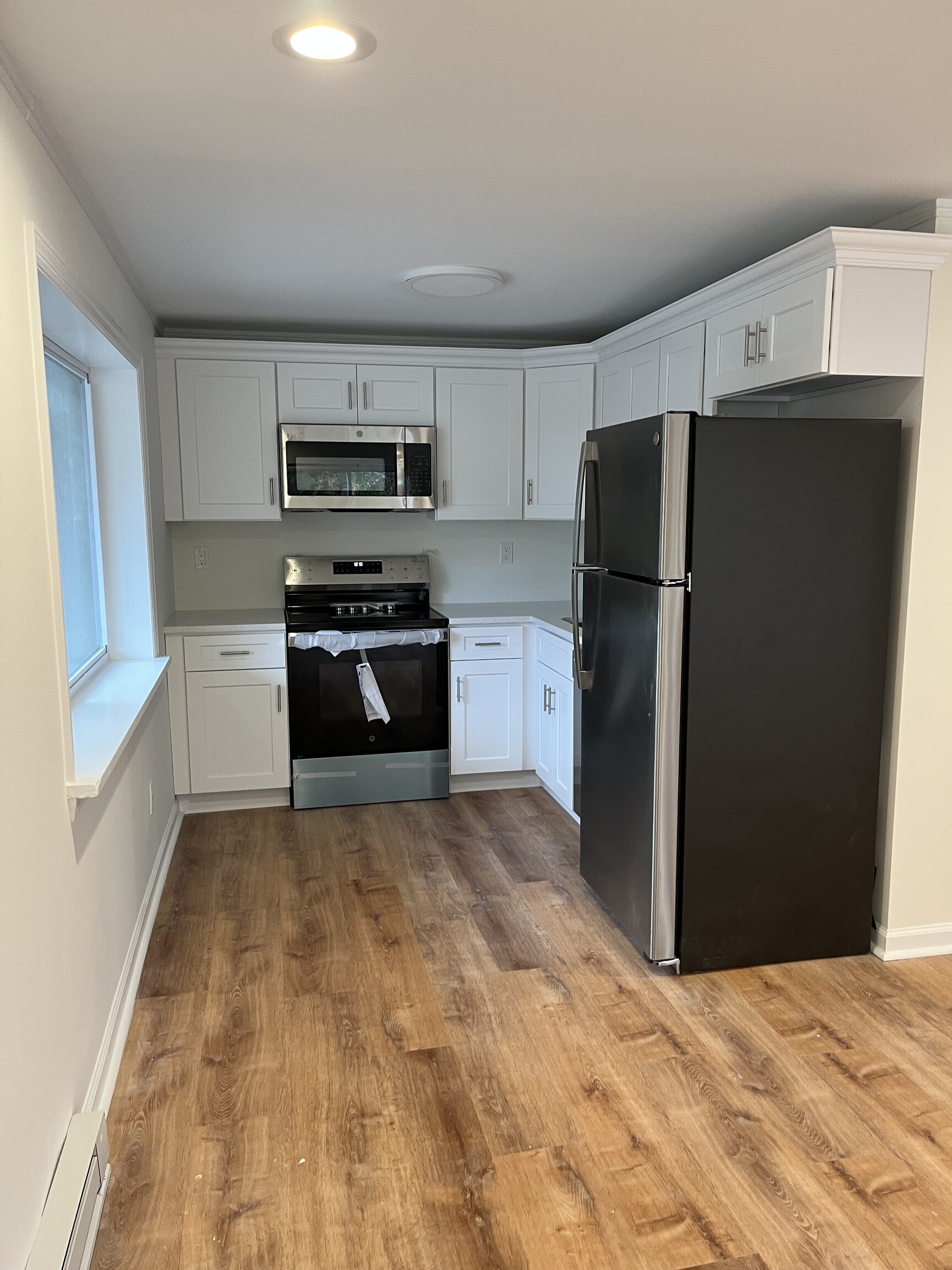 143 Columbus Place APT 9