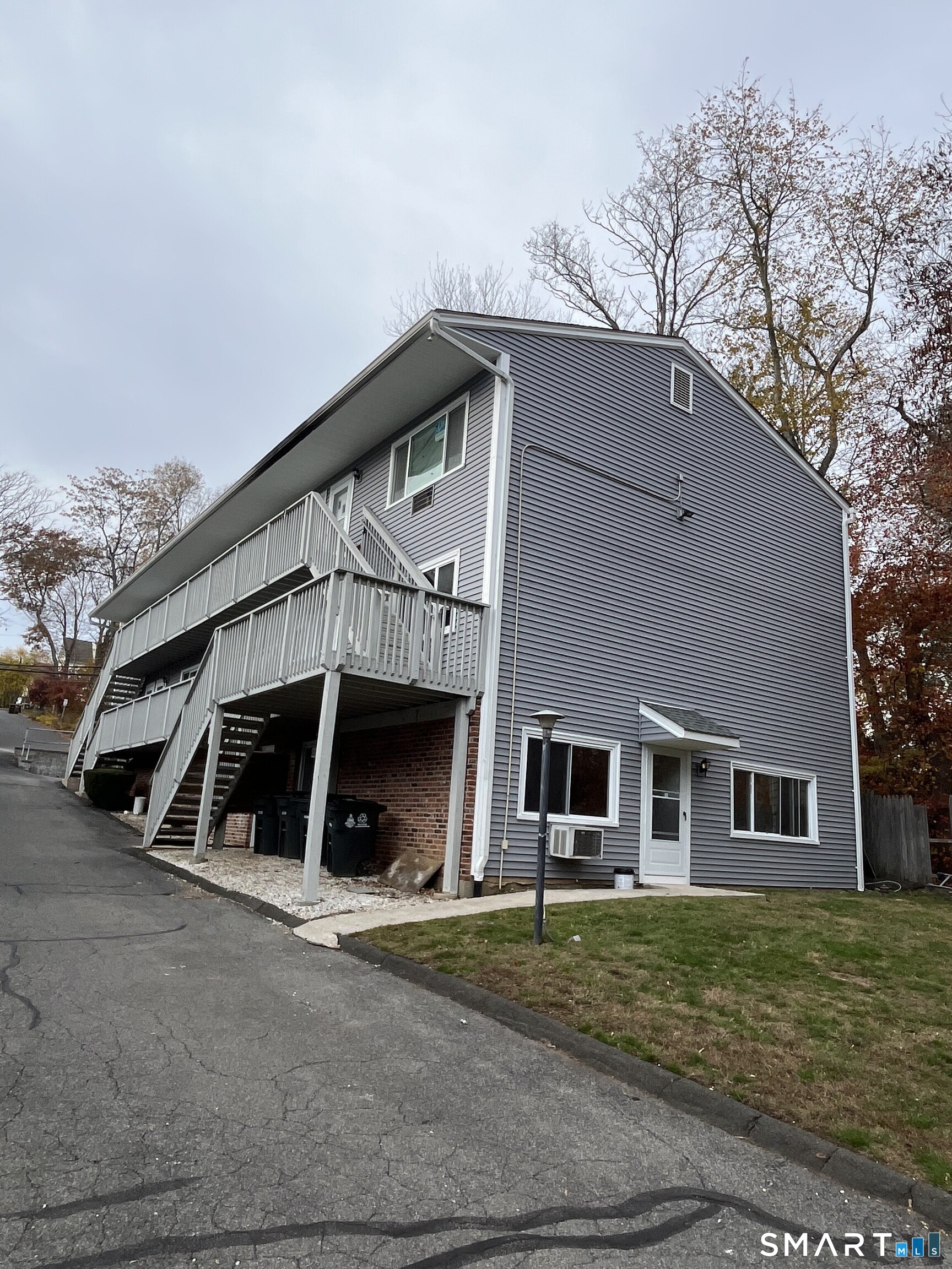 143 Columbus Place APT 9
