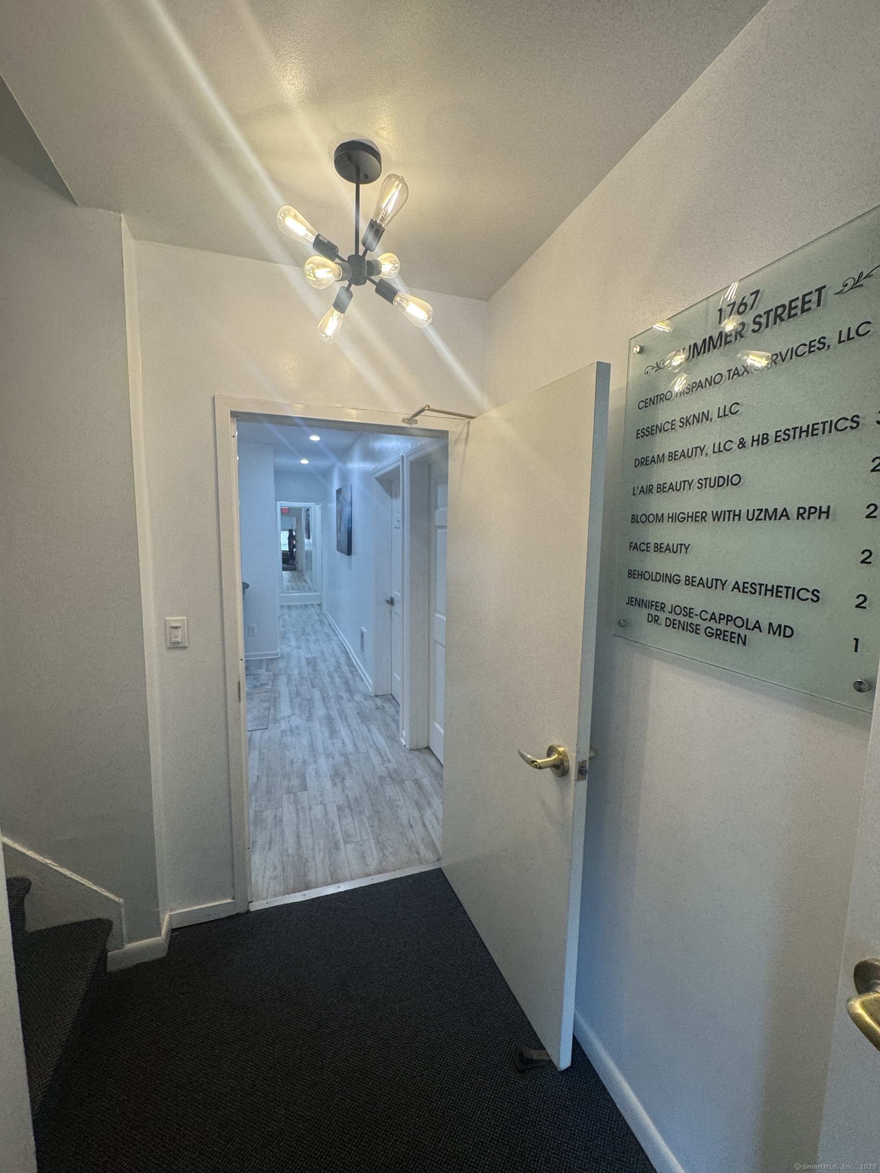 1767 Summer Street 2nd Floor