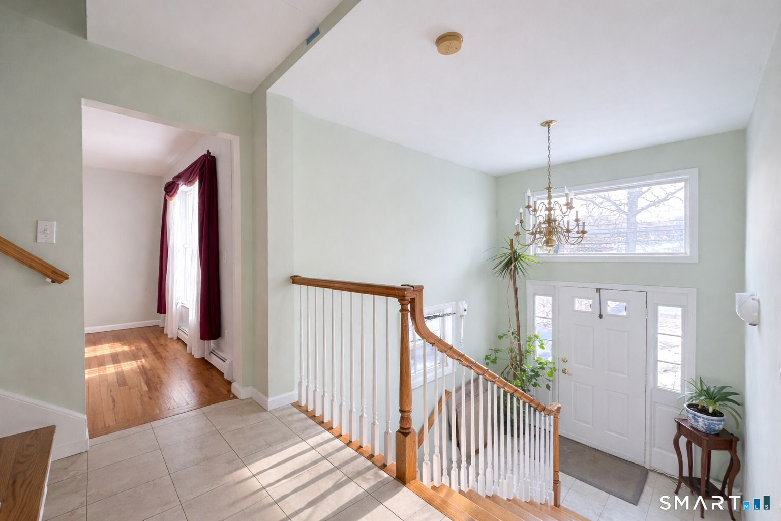98 Scofield Avenue