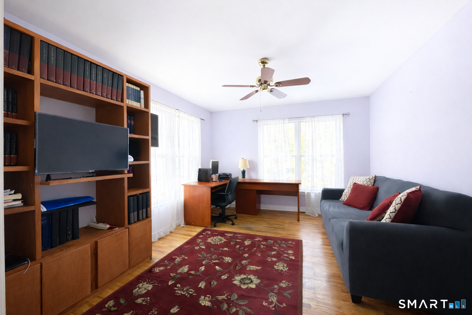 98 Scofield Avenue