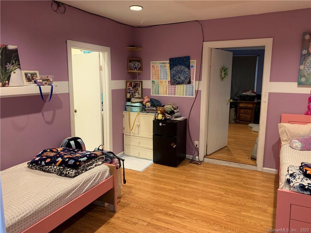 15 Spring Hill Avenue