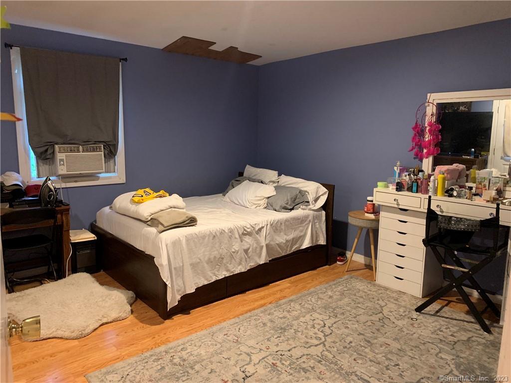 15 Spring Hill Avenue