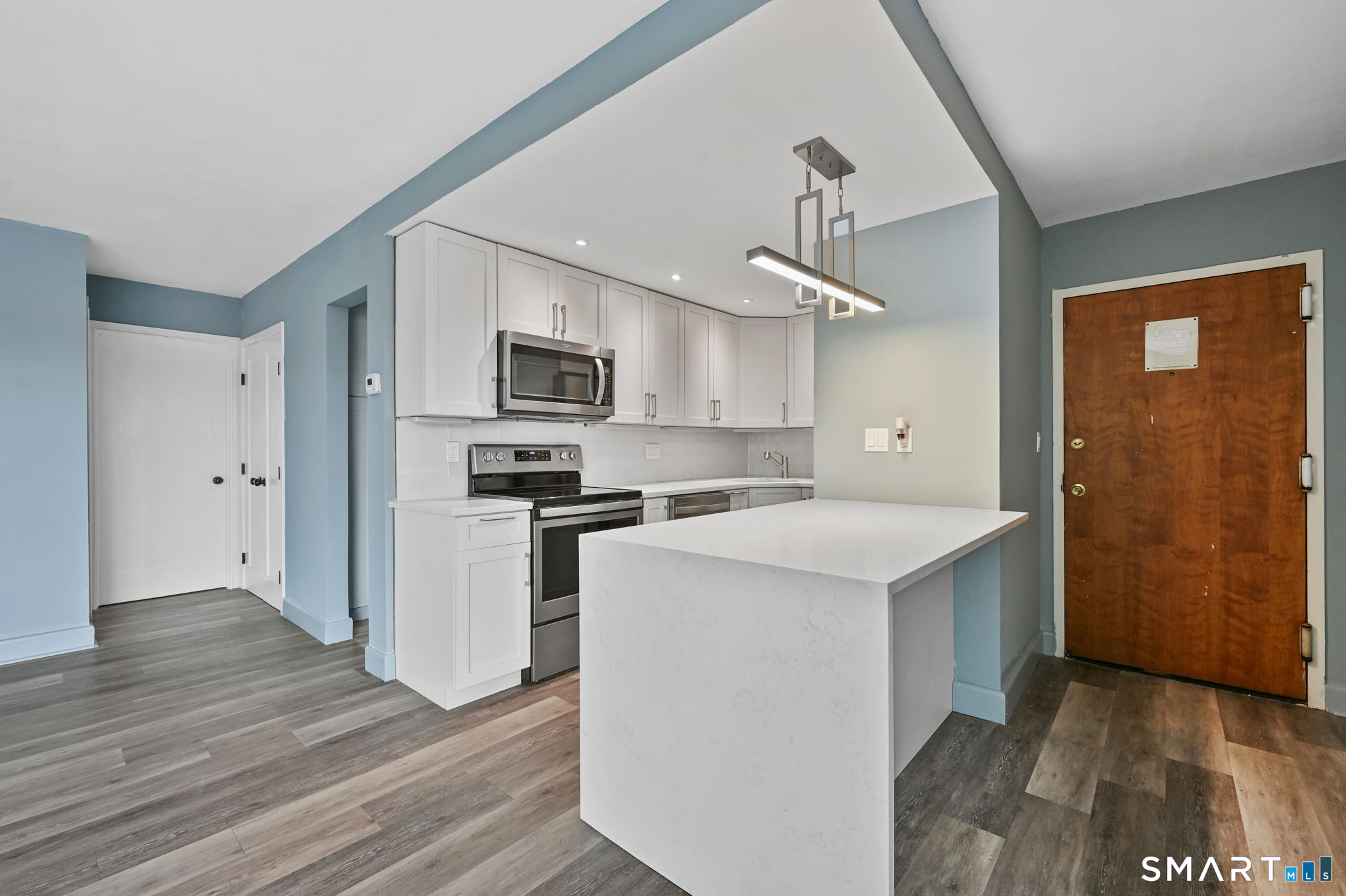 60 Strawberry Hill Avenue 318