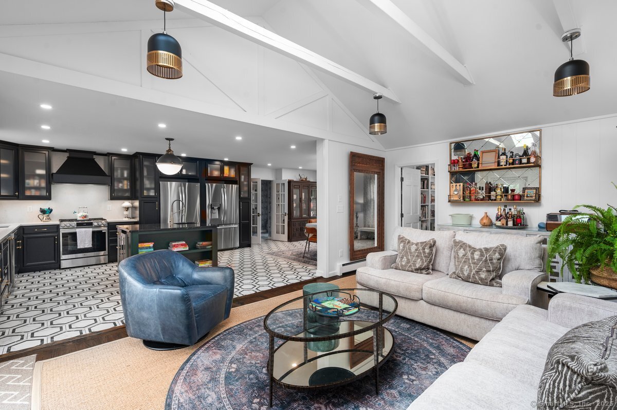 14 Winthrop Road