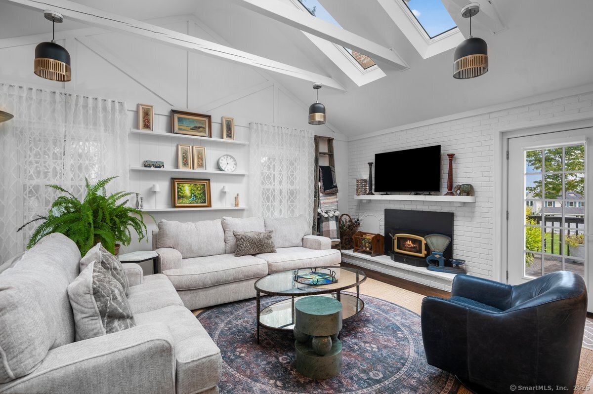14 Winthrop Road