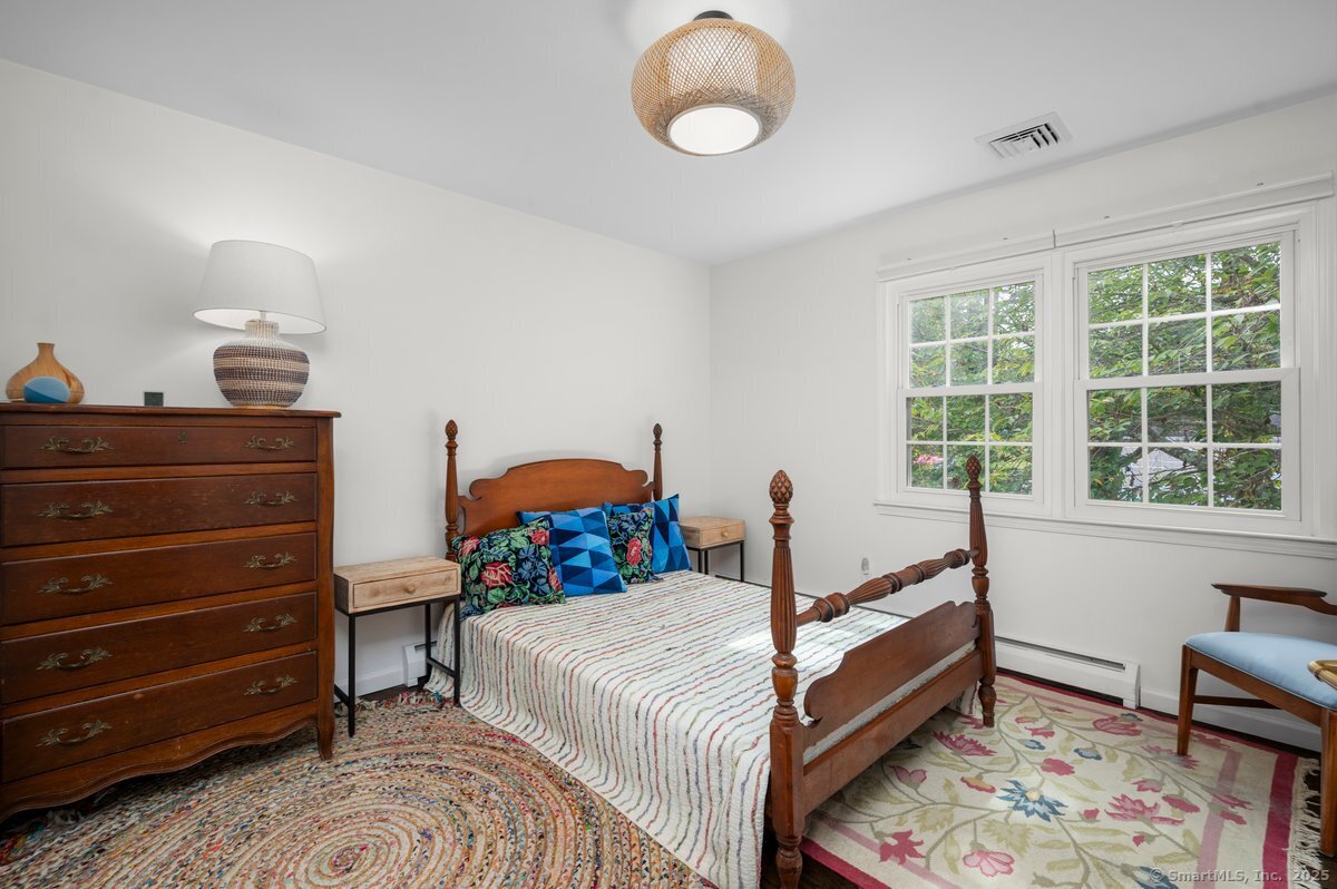 14 Winthrop Road