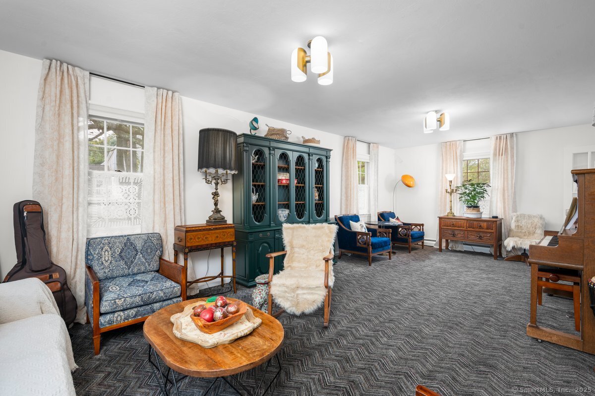 14 Winthrop Road
