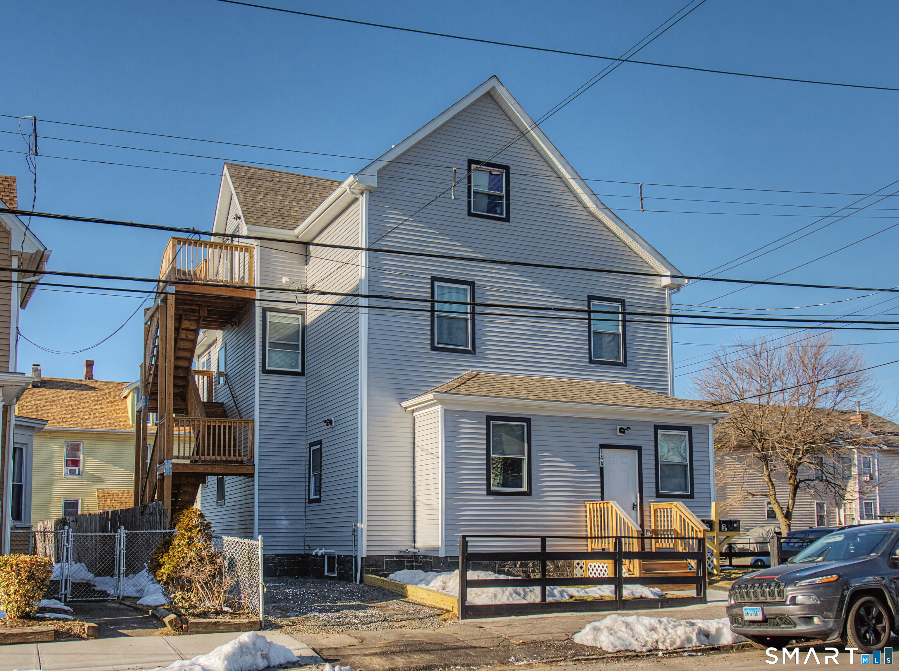 144 Cottage Street
