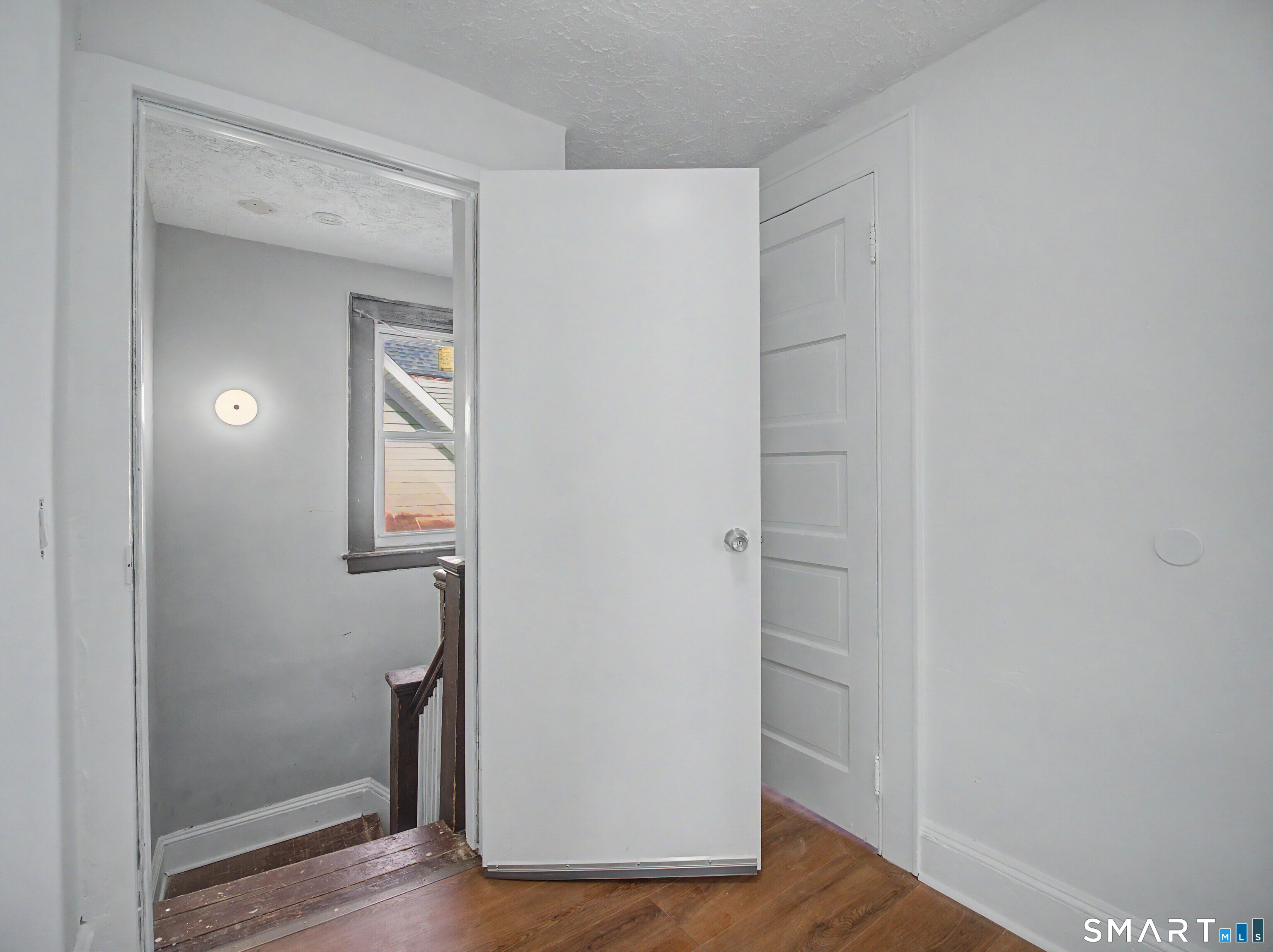 1872 North Avenue 3rd Floor