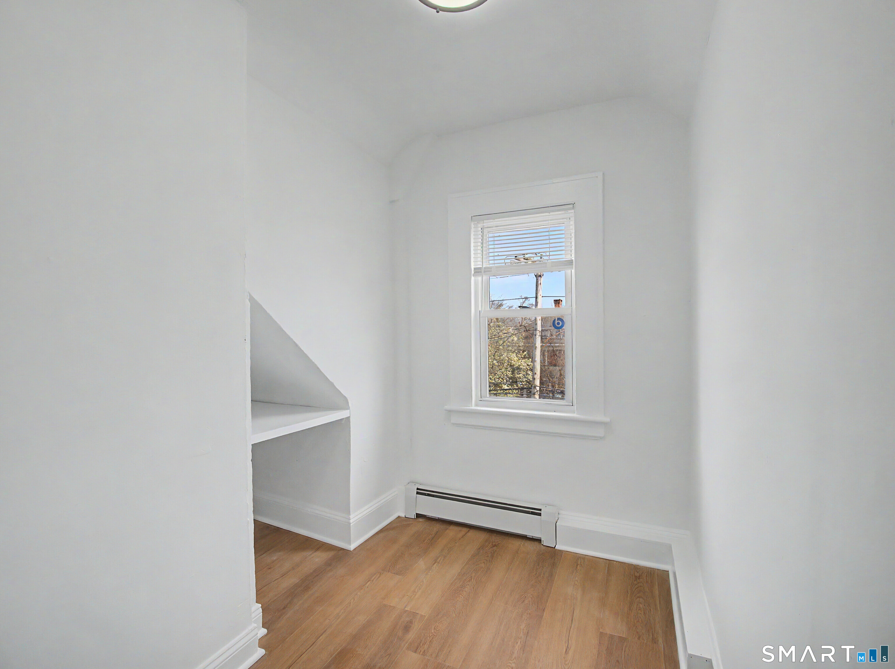 1872 North Avenue 3rd Floor