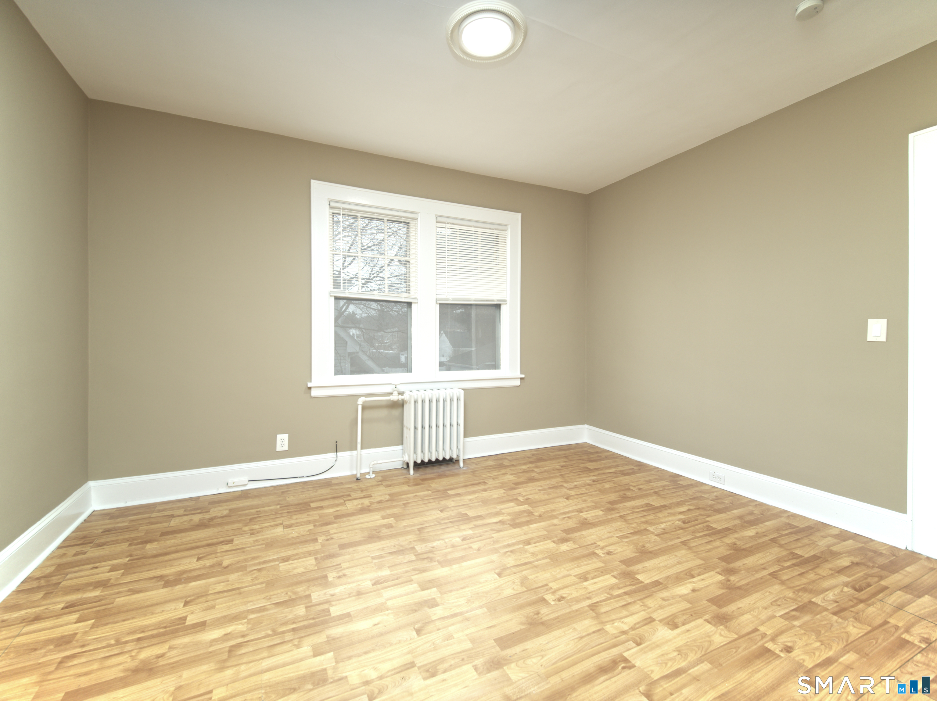 1440 Wood Avenue 2nd Floor