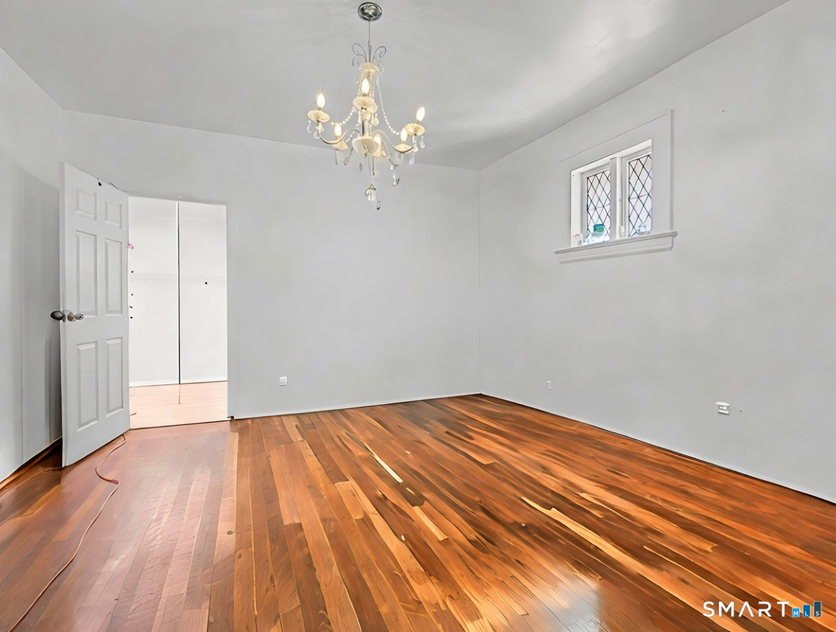 1872 North Avenue 2nd Floor