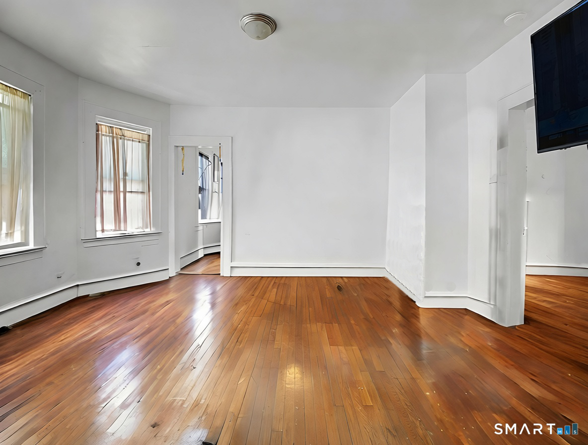 1872 North Avenue 2nd Floor