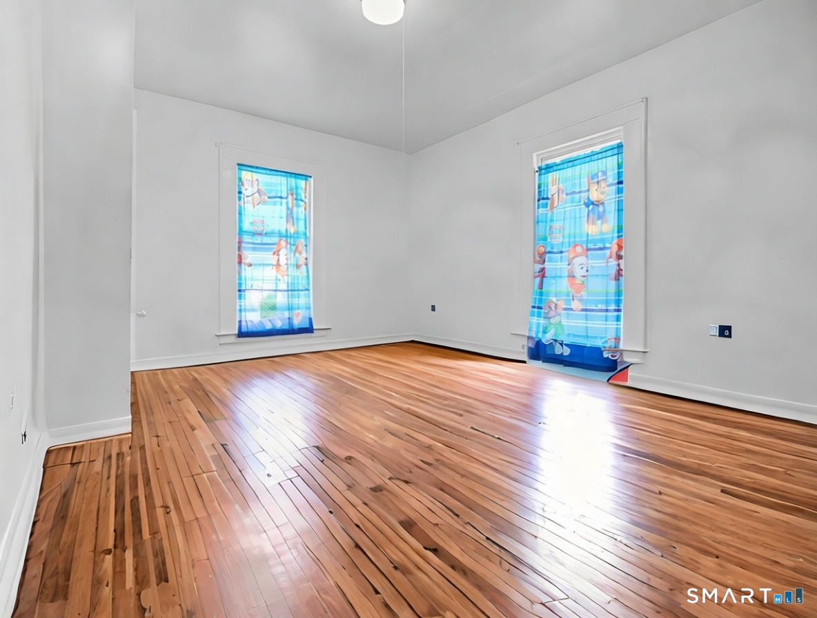 1872 North Avenue 2nd Floor