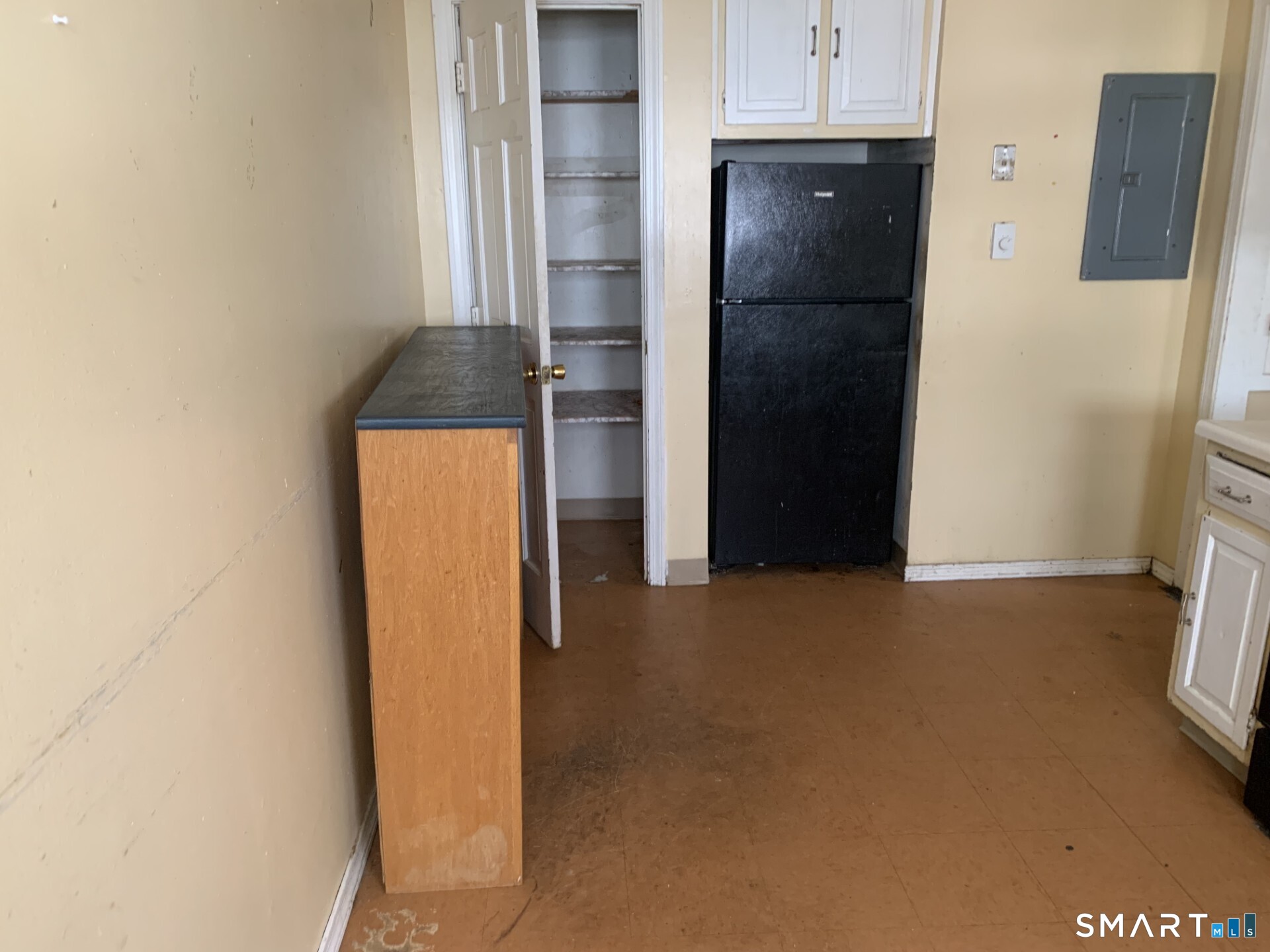 7 Davis Street 2