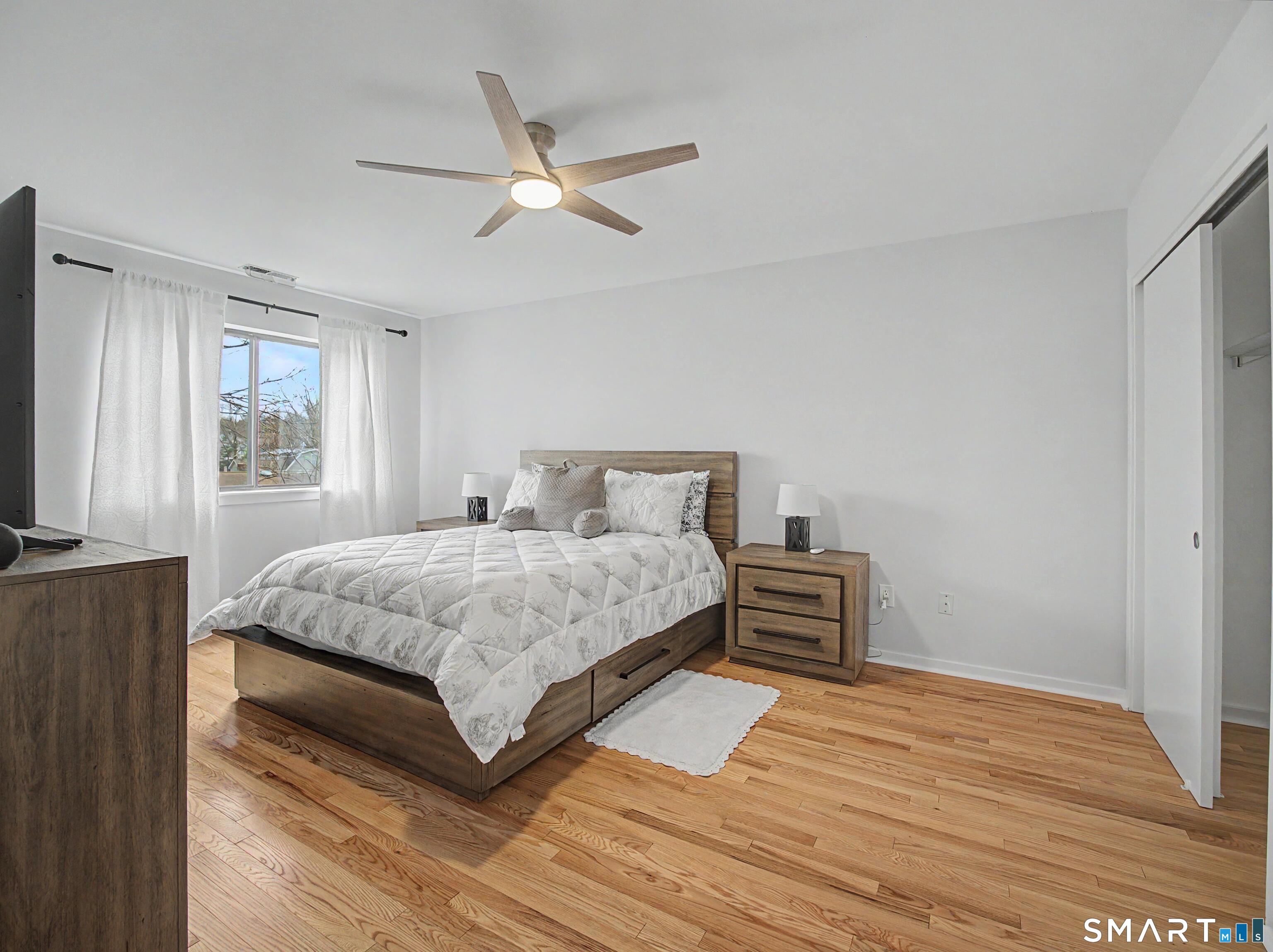 300 Flax Hill Road 3