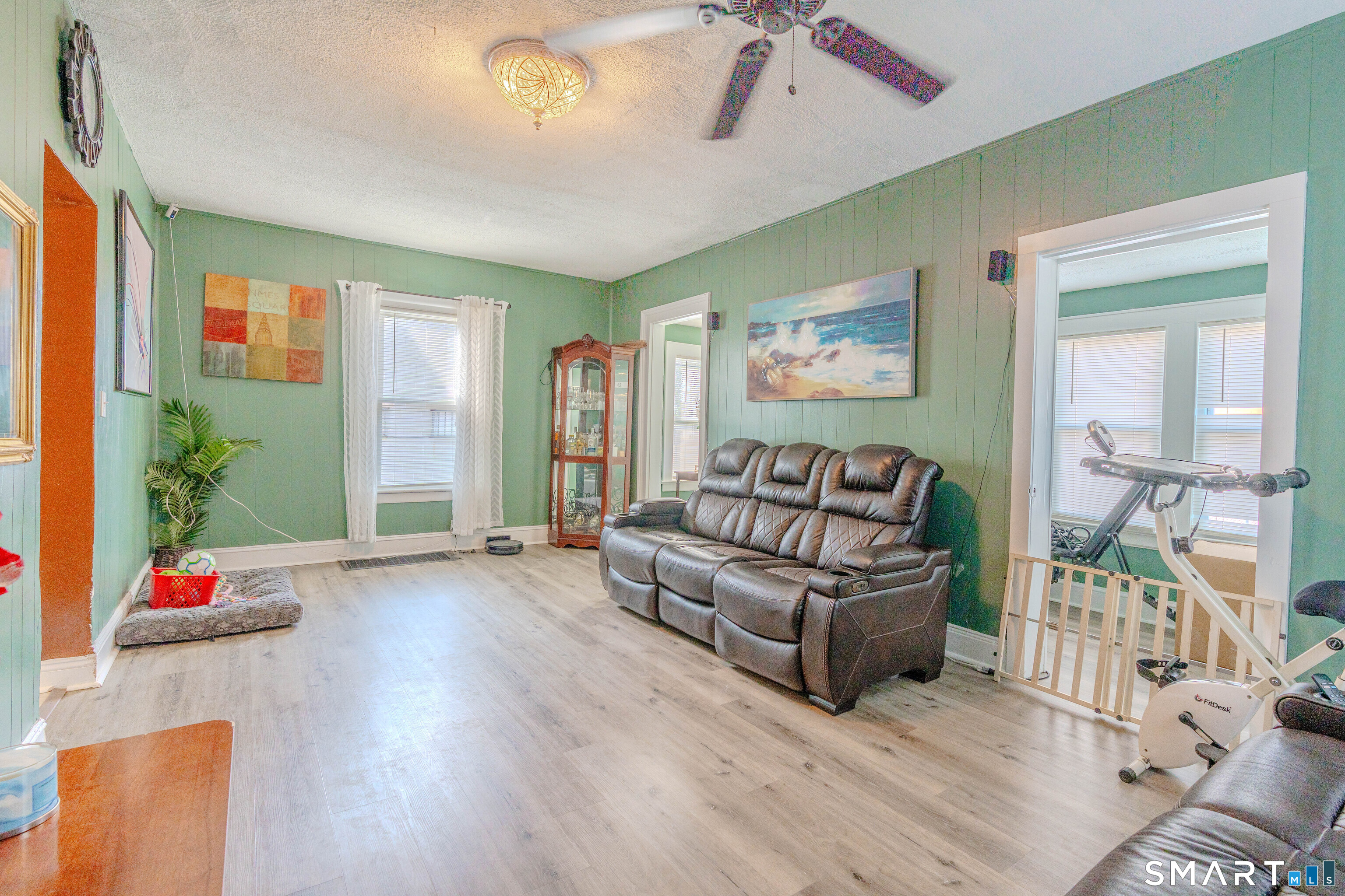 25 McKinley Avenue