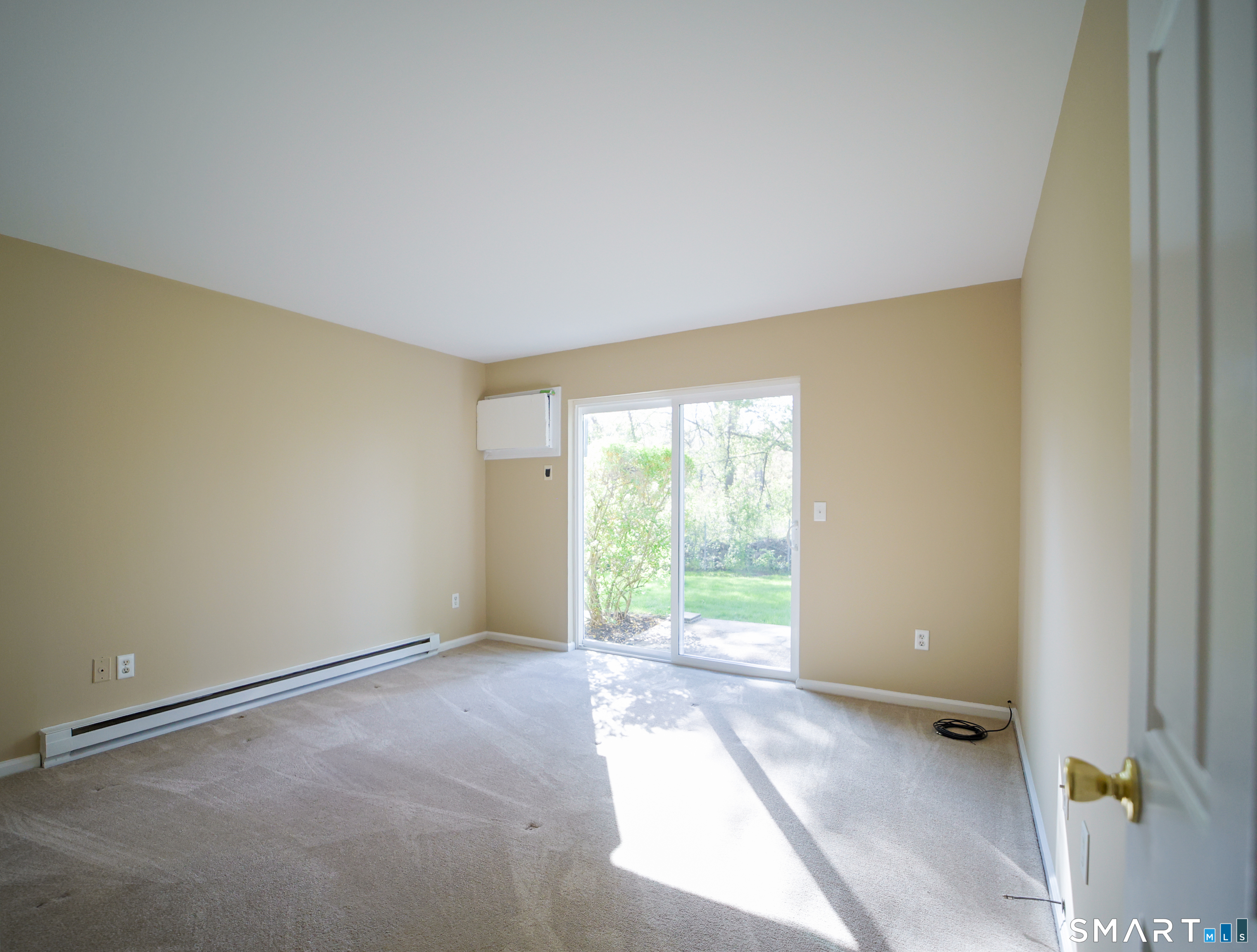 136 Pembroke Road 3-21