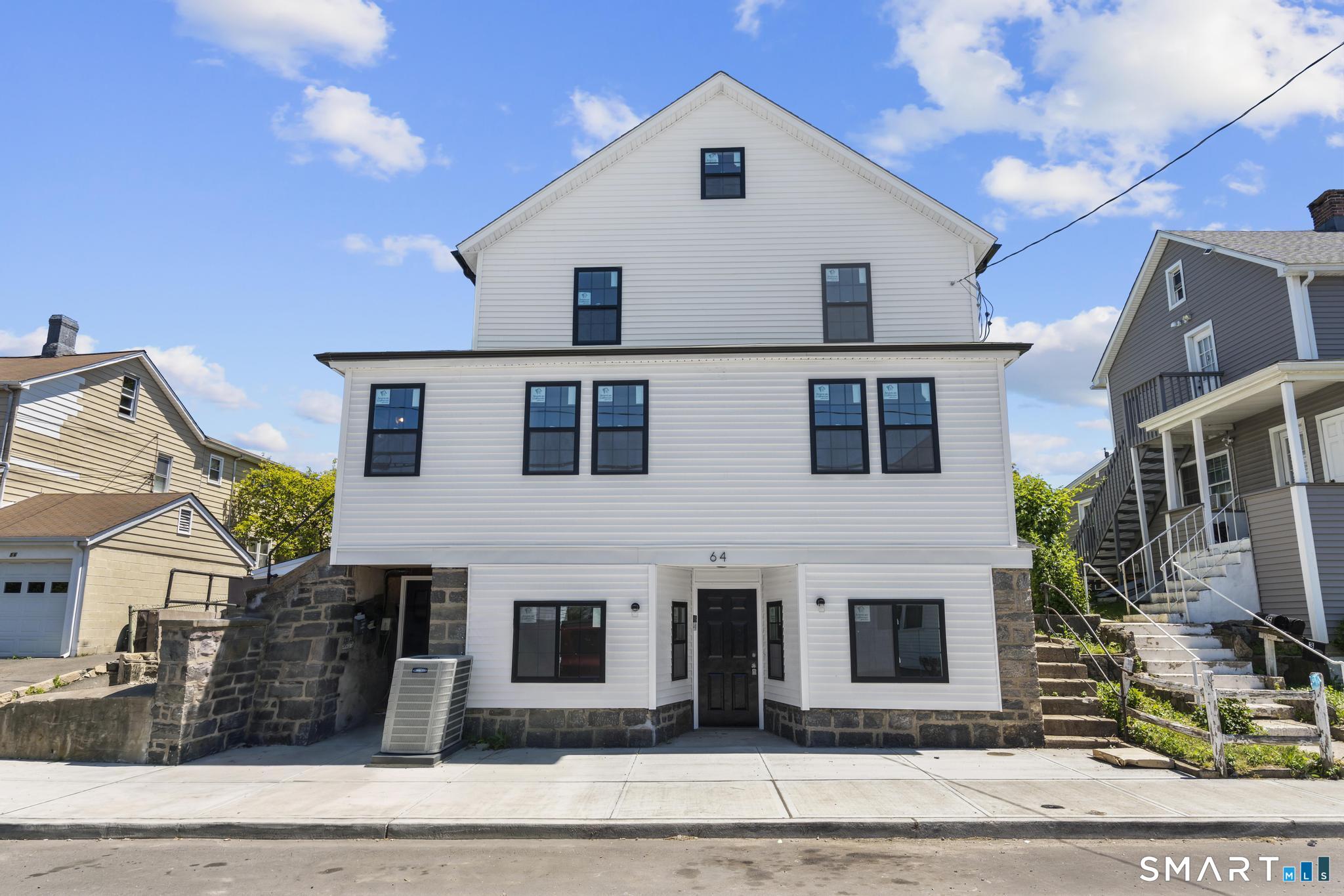 64 Soundview Avenue Unit: #1 - Lower Level