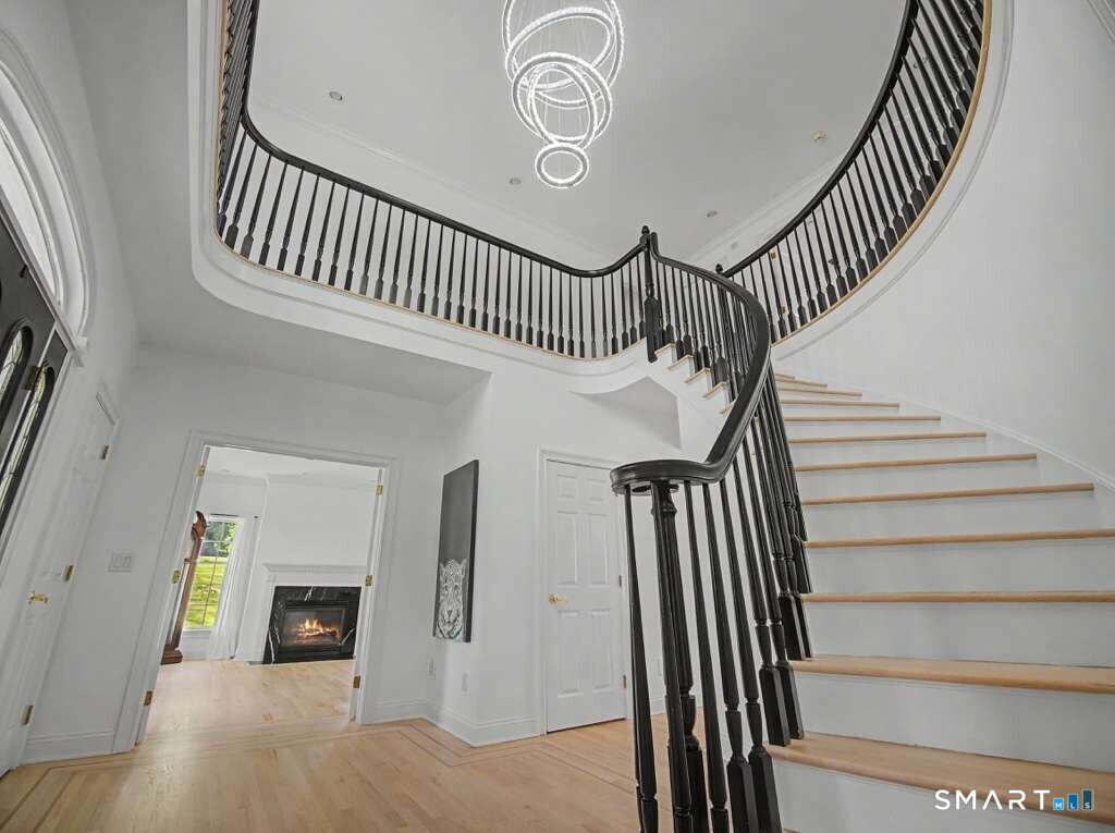 125 Skunk Lane