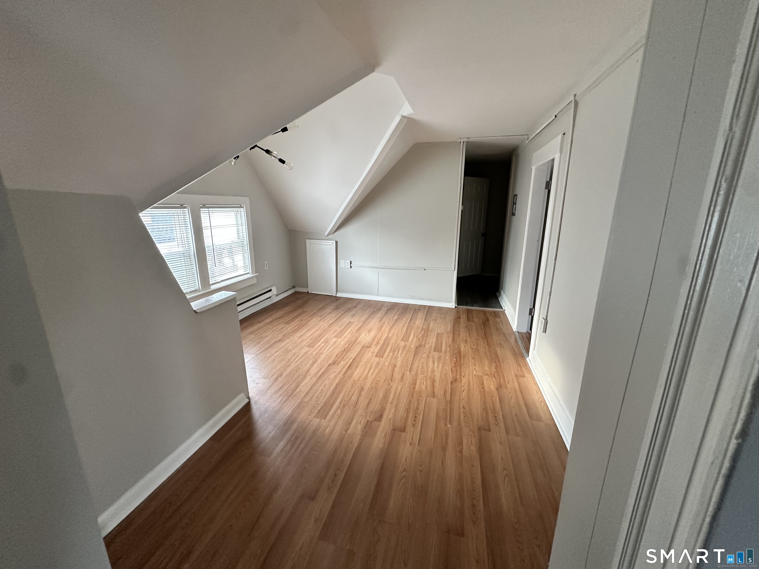 76-78 Sanford Avenue Unit: 3rd Fl