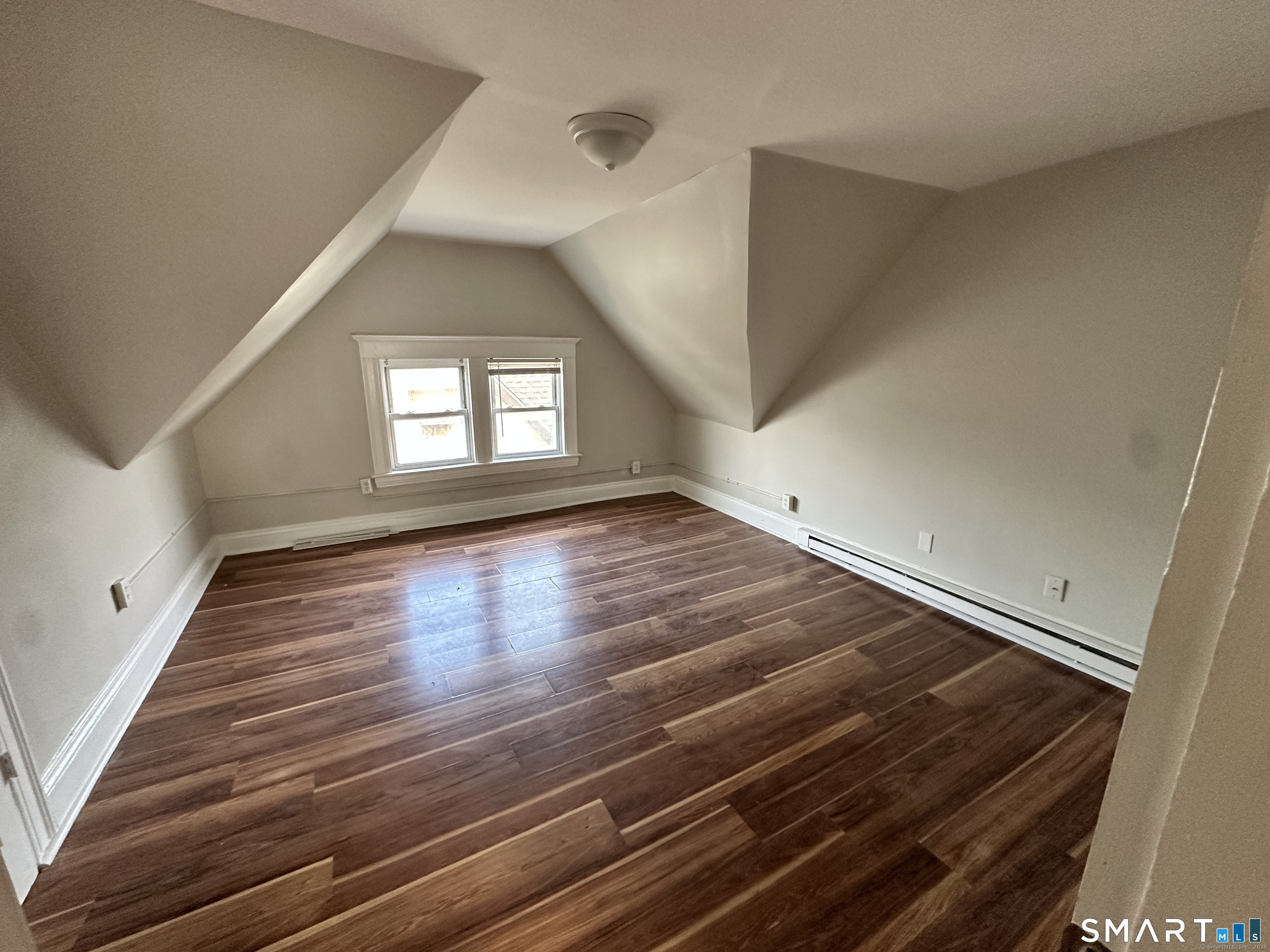 76-78 Sanford Avenue Unit: 3rd Fl
